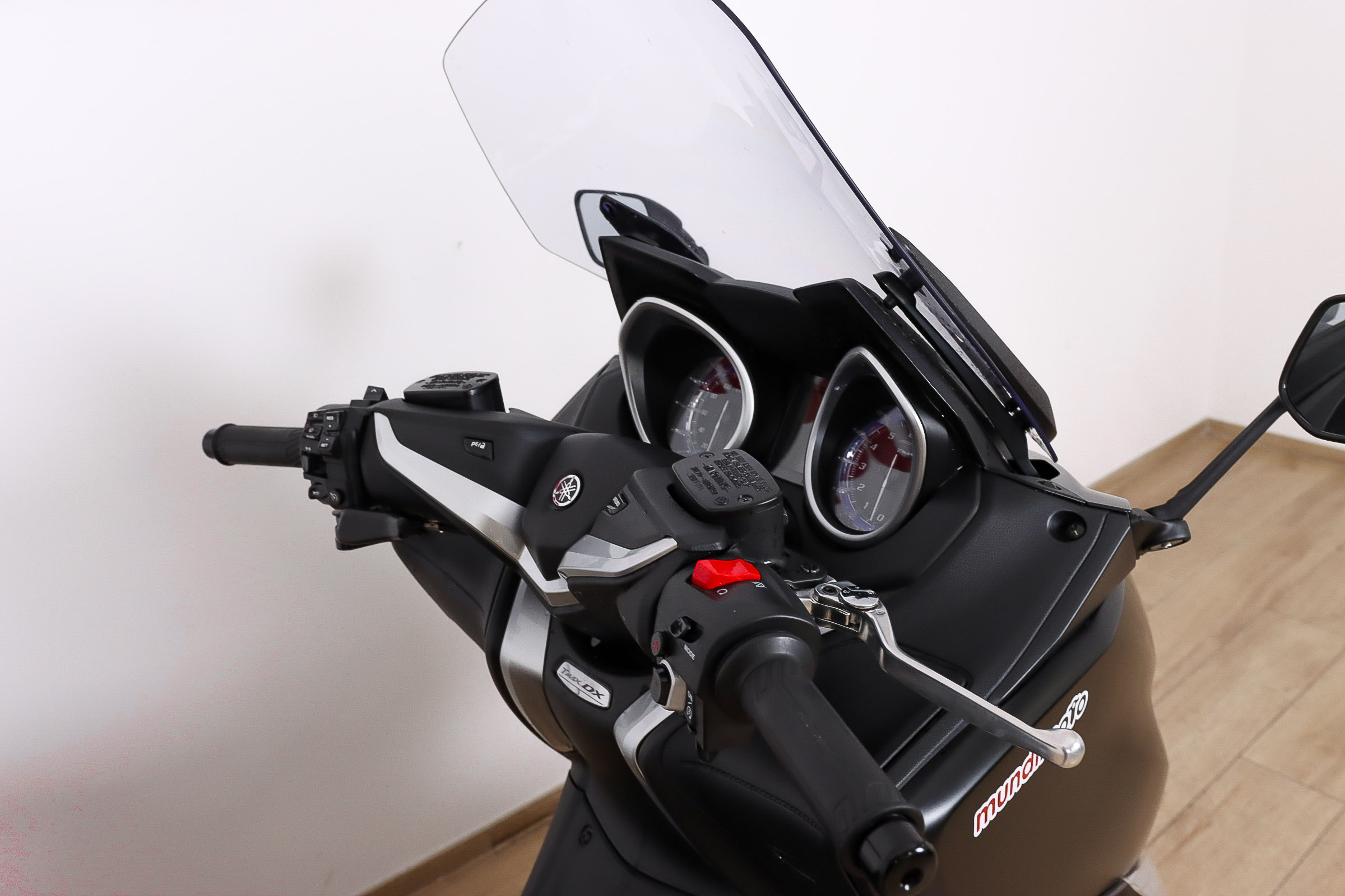 YAMAHA T-Max 530 ABS DXYAMAHA6 YAMAHA T-Max 530 ABS DXYAMAHA6