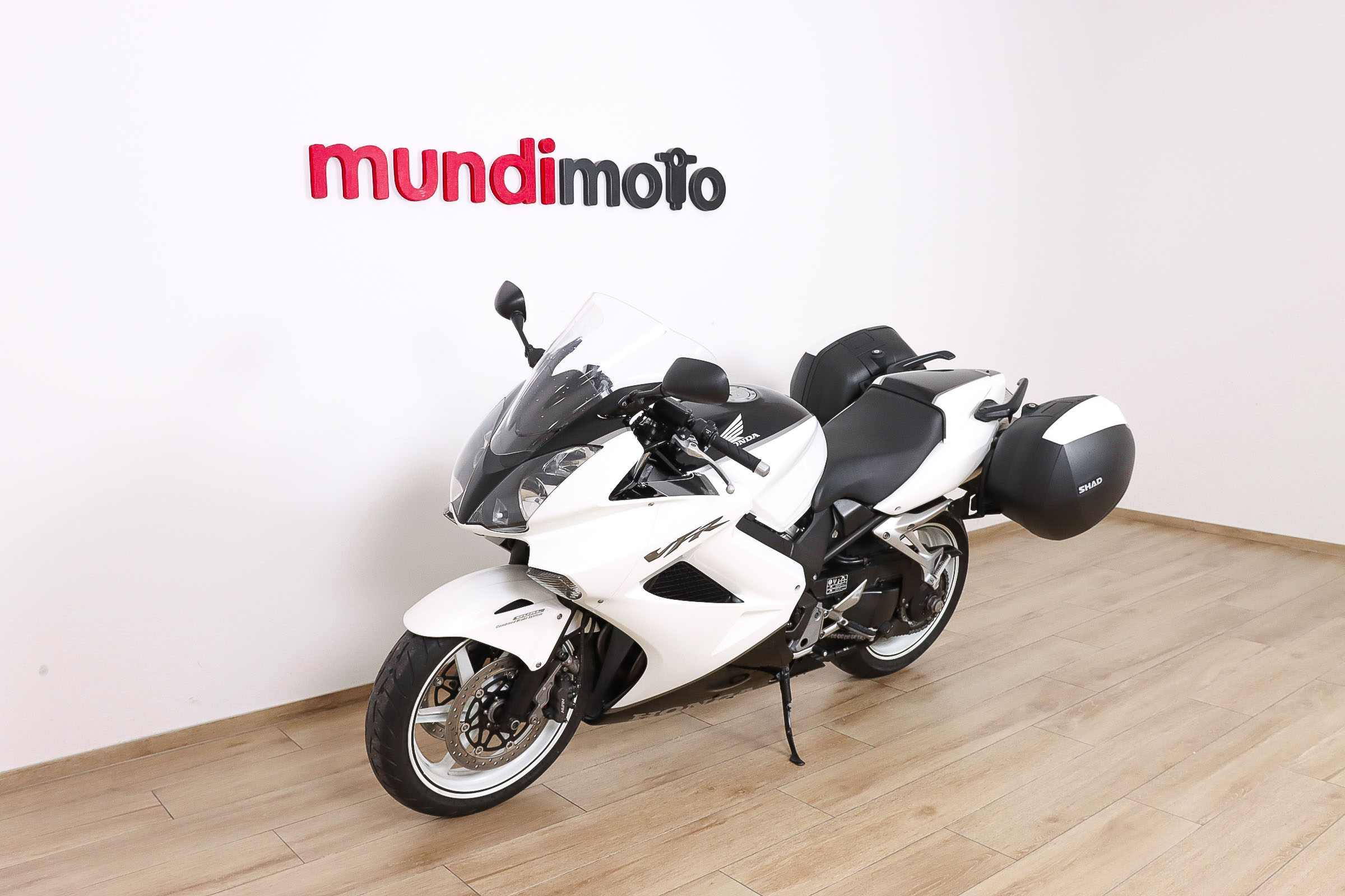 HONDA VFR 800 FIHONDA8 HONDA VFR 800 FIHONDA8