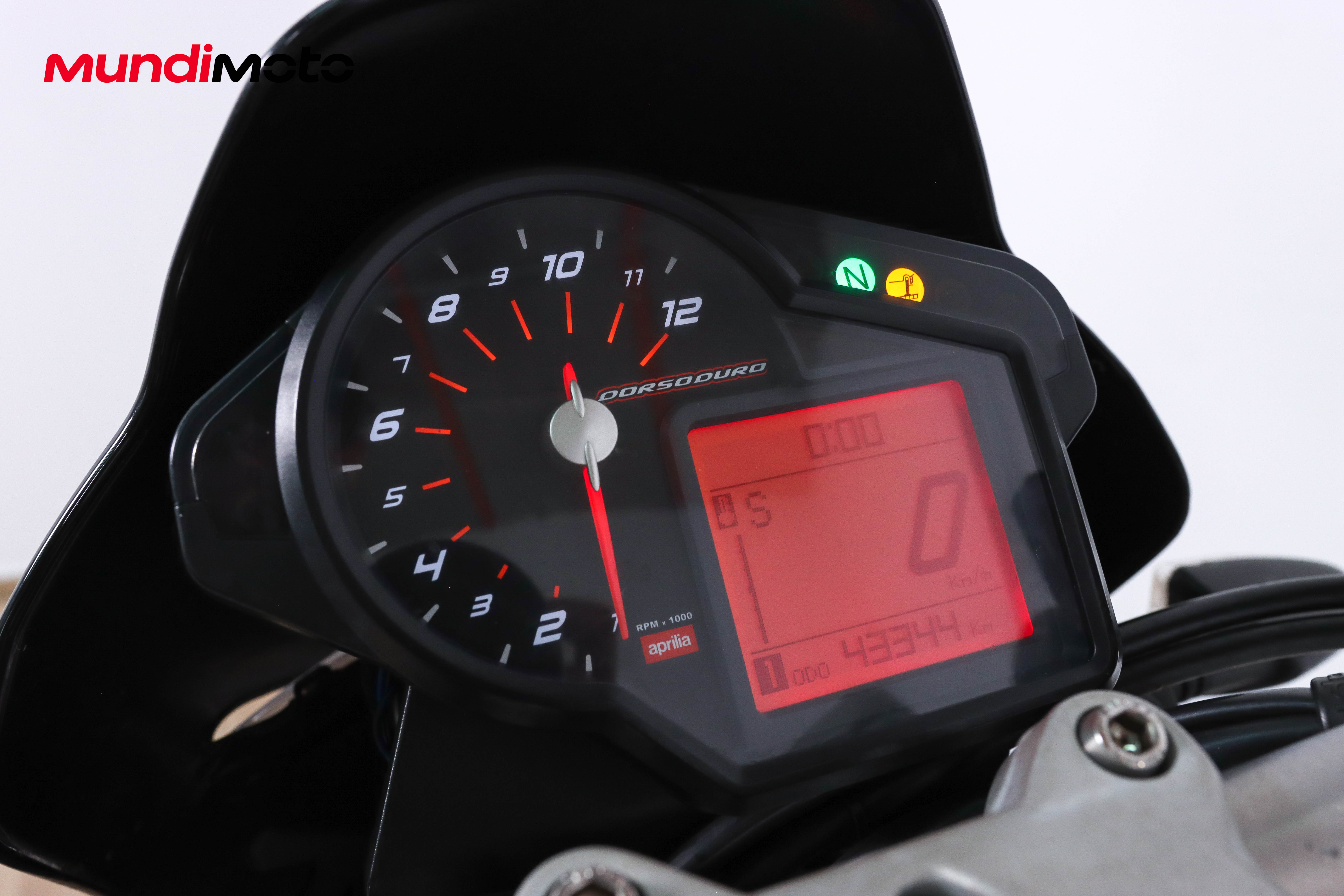 APRILIA Dorsoduro 750APRILIA10 APRILIA Dorsoduro 750APRILIA10