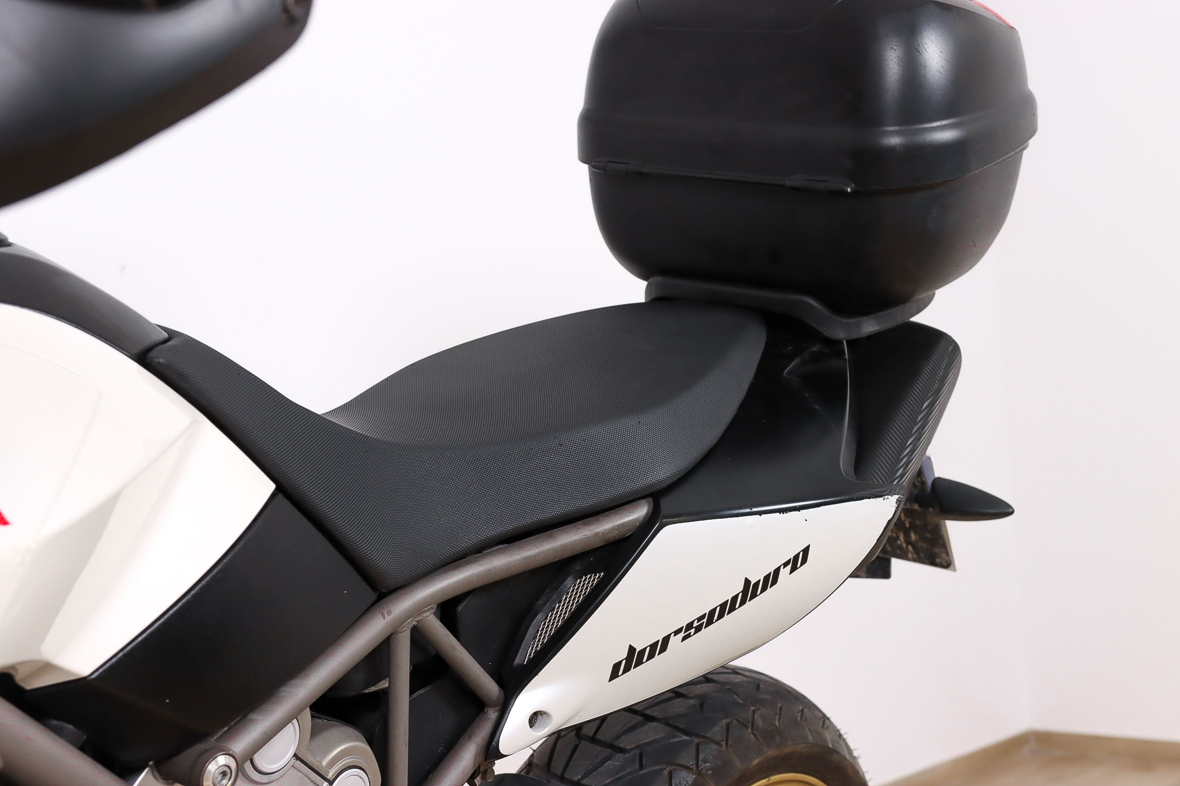 APRILIA Dorsoduro 750APRILIA14 APRILIA Dorsoduro 750APRILIA14