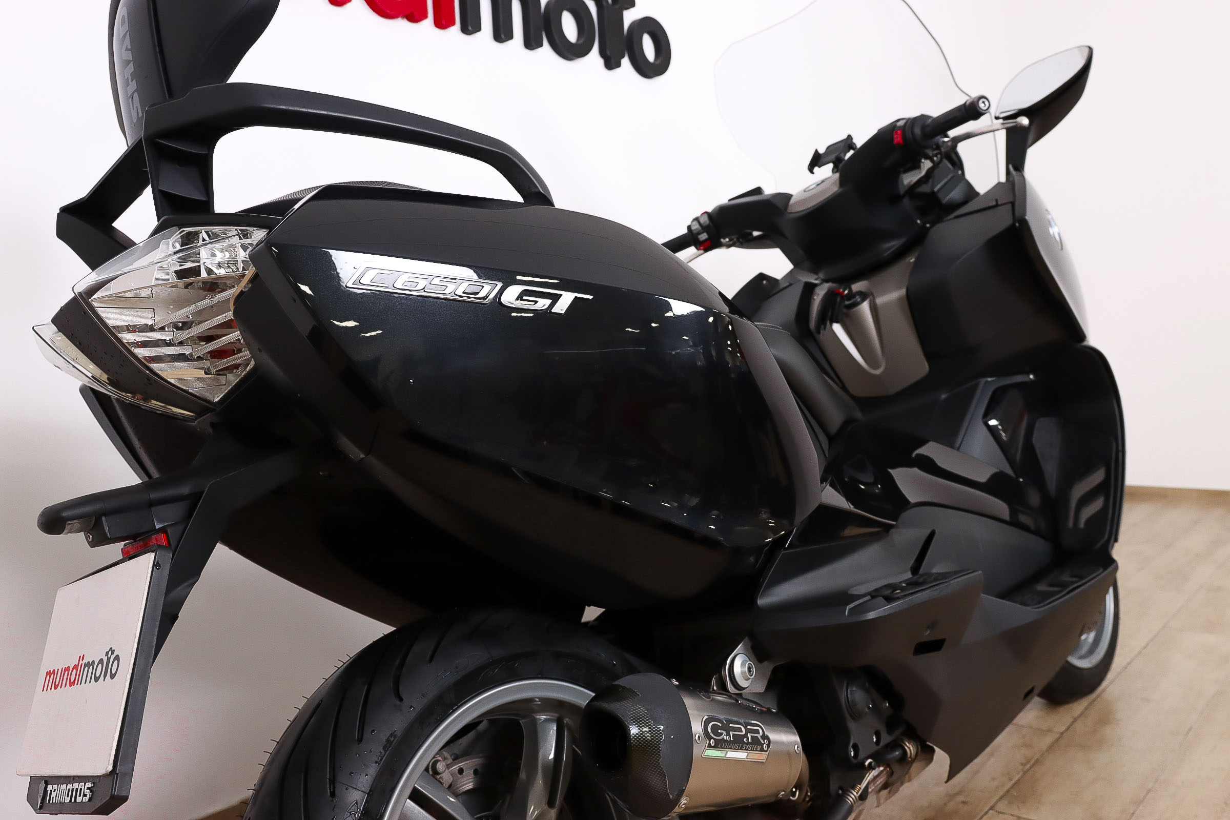 BMW C 650 GTBMW4 BMW C 650 GTBMW4