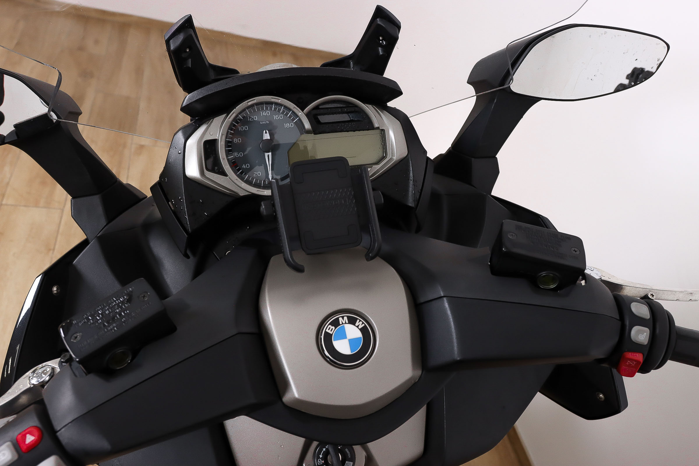 BMW C 650 GTBMW9 BMW C 650 GTBMW9