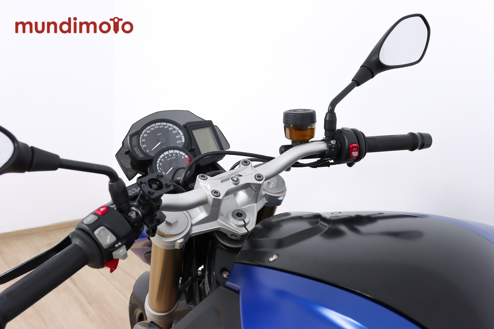 BMW F 800 R 2015BMW10 BMW F 800 R 2015BMW10