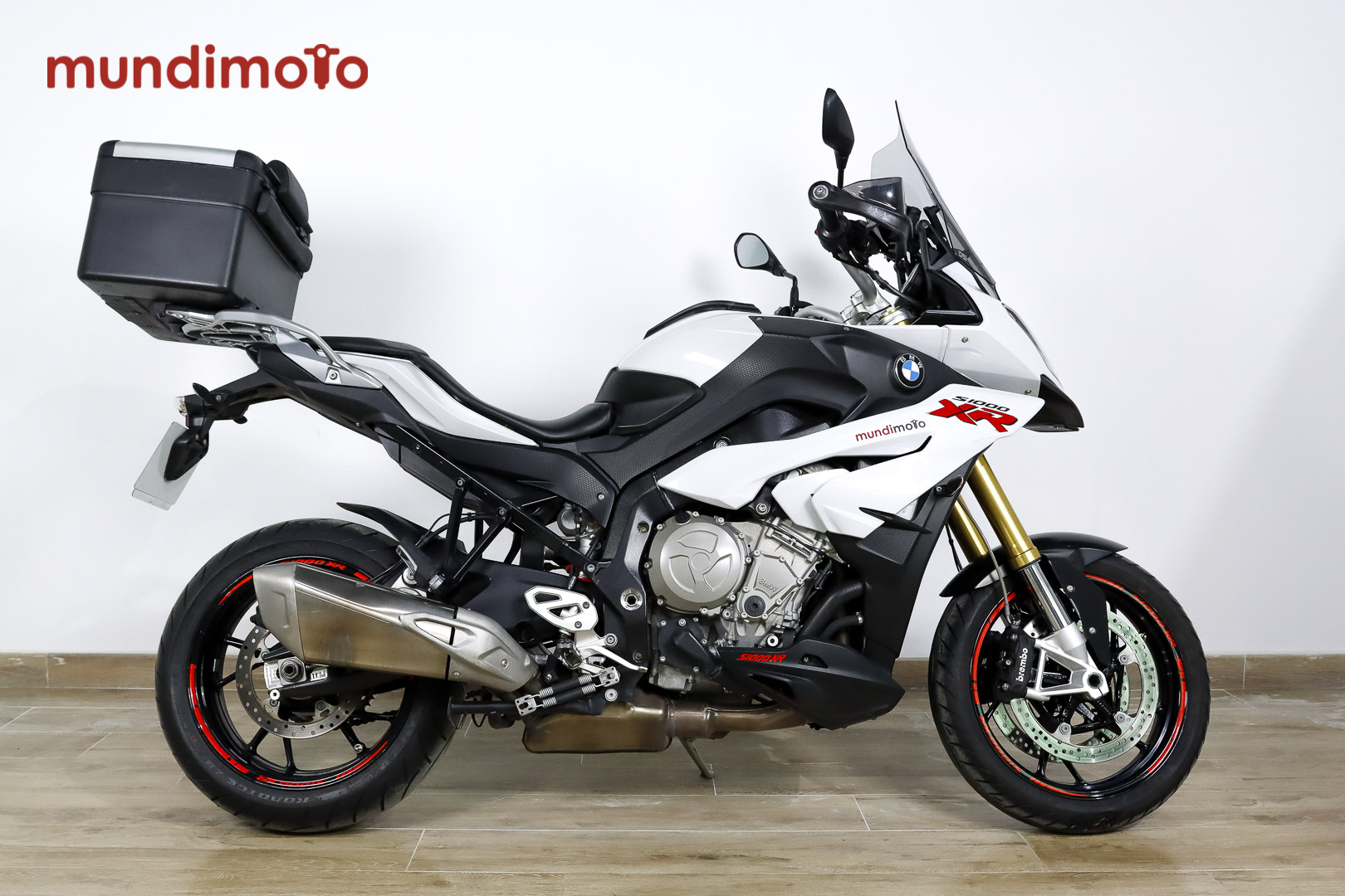 BMW S 1000 XRBMW0 BMW S 1000 XRBMW0