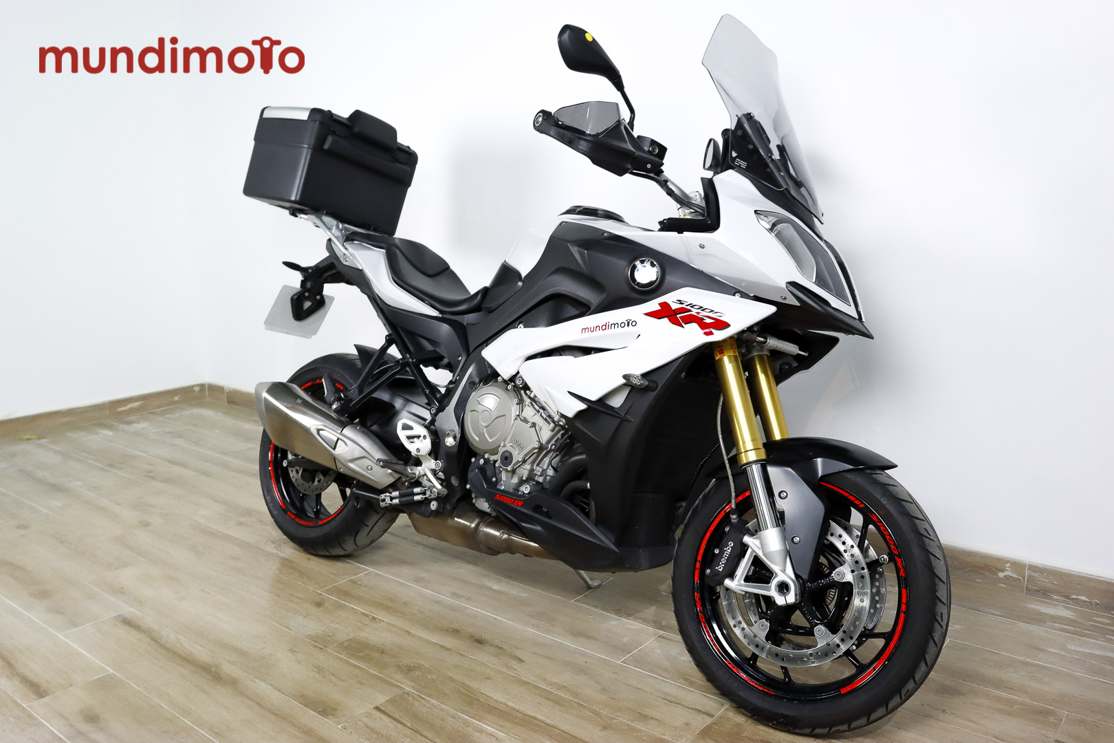 BMW S 1000 XRBMW1 BMW S 1000 XRBMW1