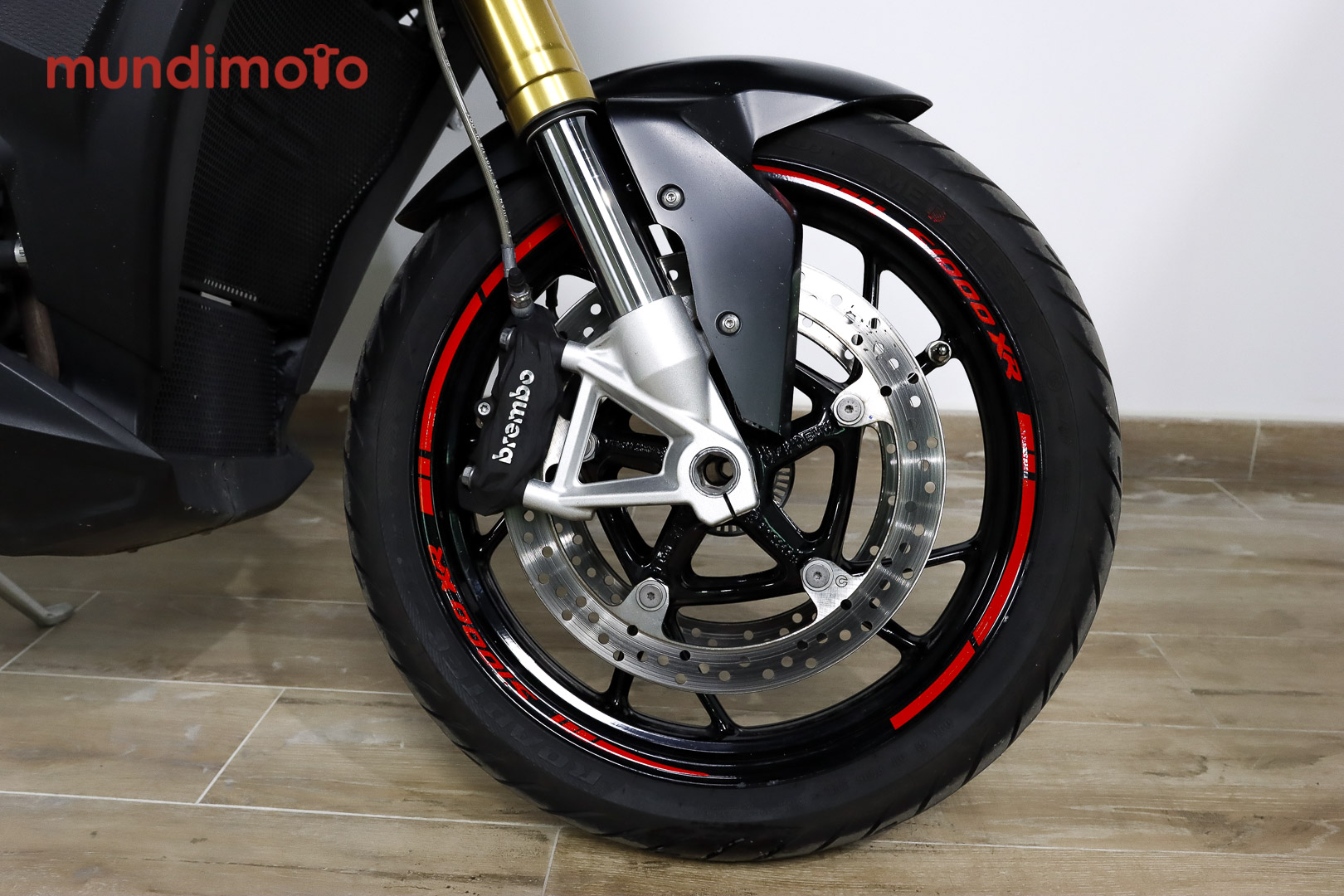 BMW S 1000 XRBMW4 BMW S 1000 XRBMW4