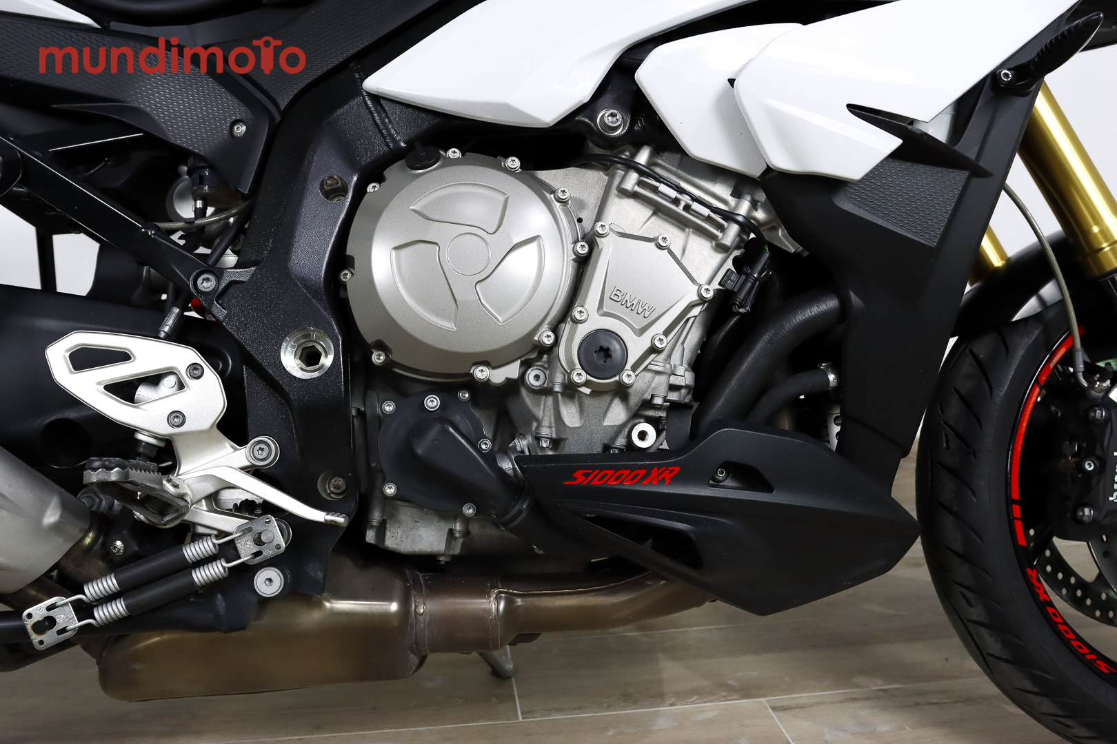 BMW S 1000 XRBMW5 BMW S 1000 XRBMW5