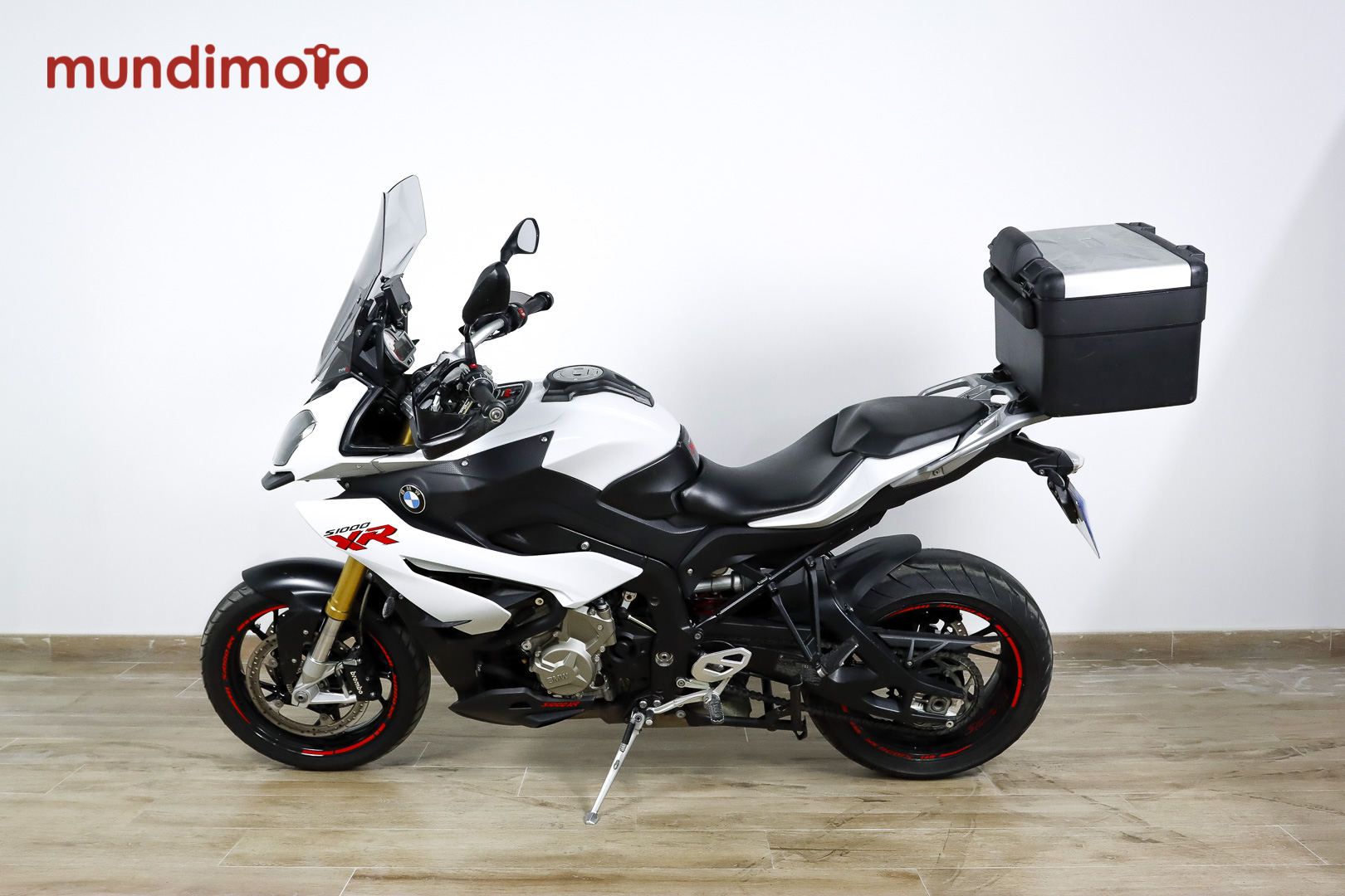 BMW S 1000 XRBMW11 BMW S 1000 XRBMW11