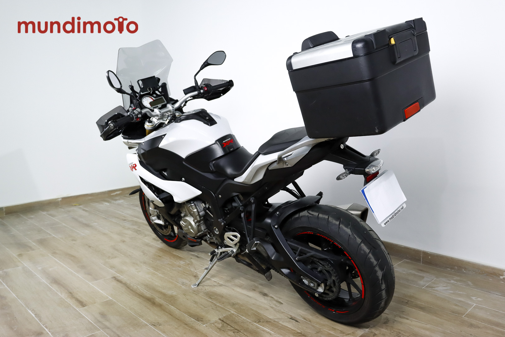 BMW S 1000 XRBMW12 BMW S 1000 XRBMW12