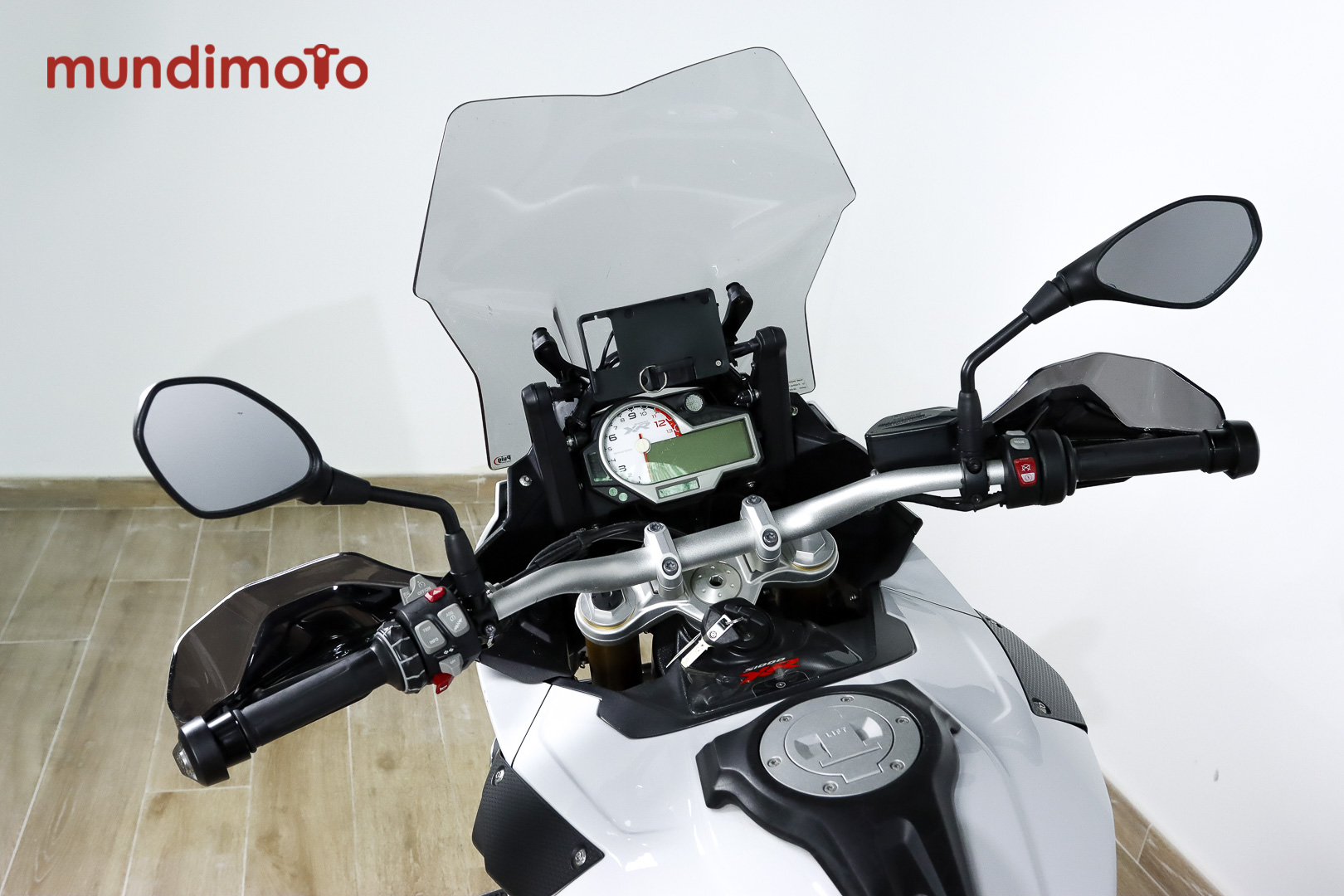 BMW S 1000 XRBMW15 BMW S 1000 XRBMW15