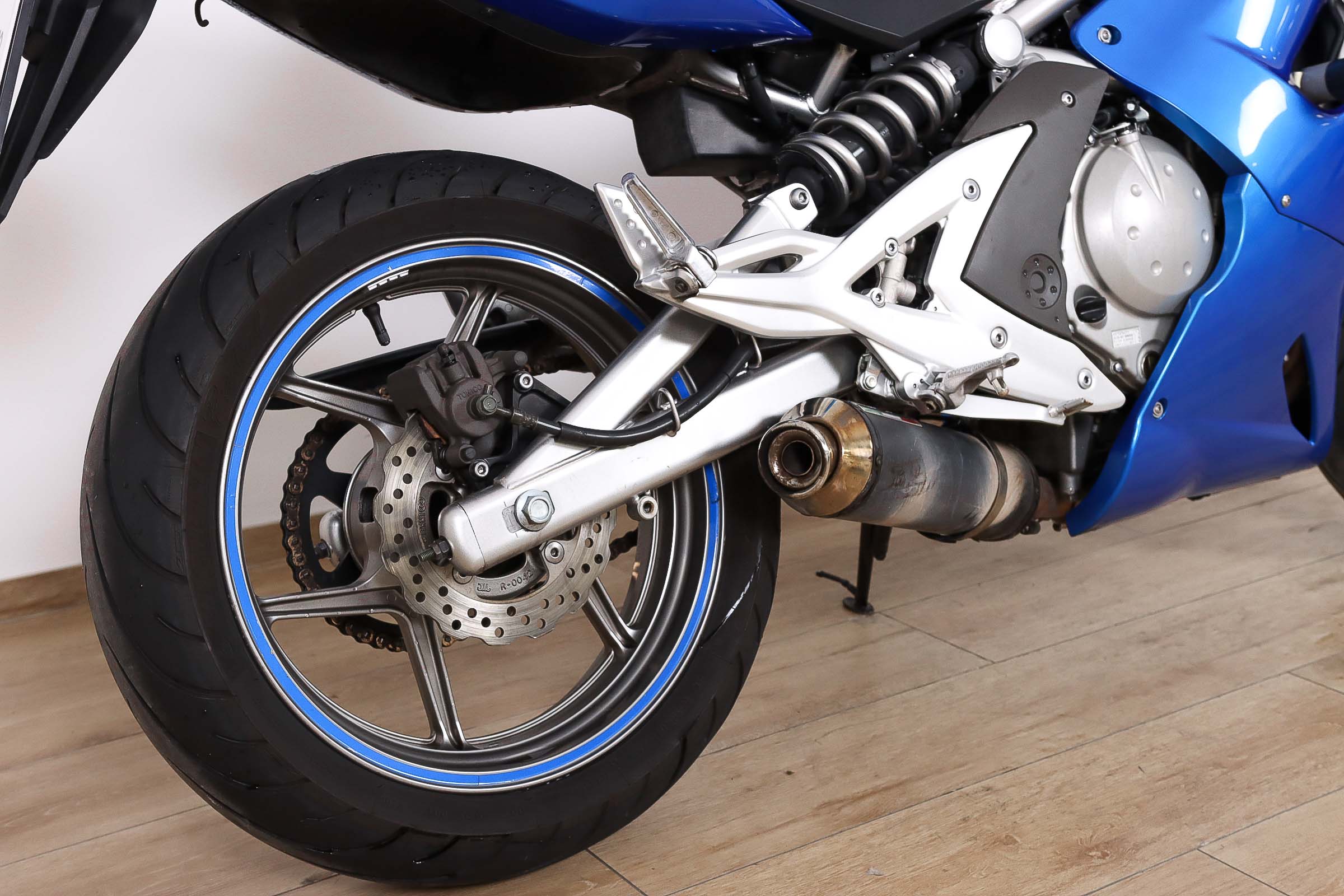 KAWASAKI ER 6FKAWASAKI4 KAWASAKI ER 6FKAWASAKI4