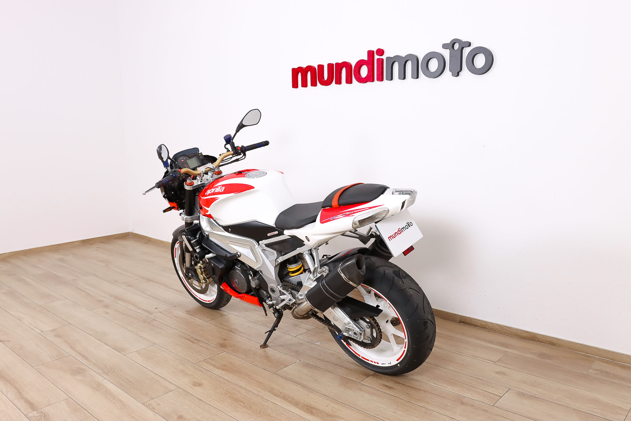 APRILIA RSV Mille RAPRILIA9 APRILIA RSV Mille RAPRILIA9