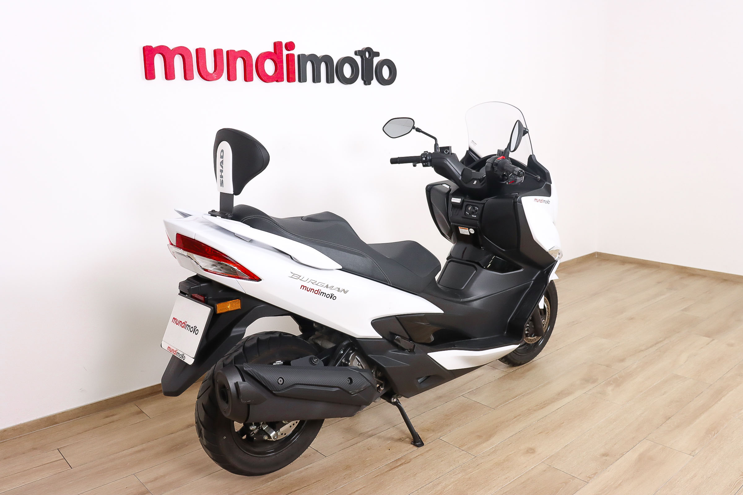 SUZUKI BURGMAN 400SUZUKI1 SUZUKI BURGMAN 400SUZUKI1