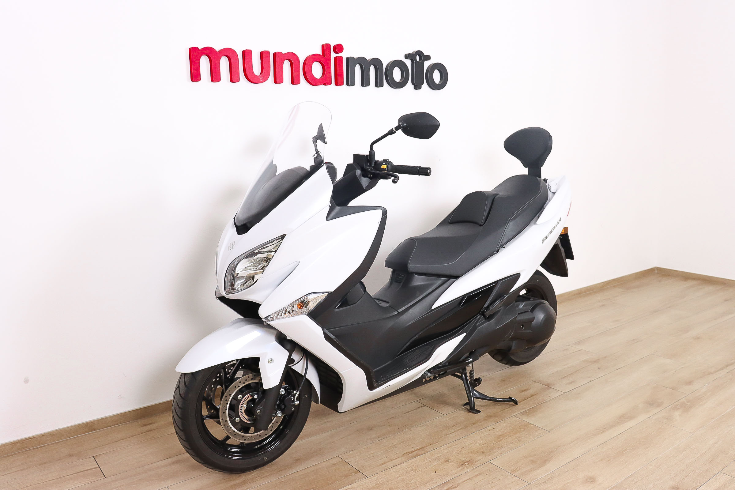 SUZUKI BURGMAN 400SUZUKI7 SUZUKI BURGMAN 400SUZUKI7
