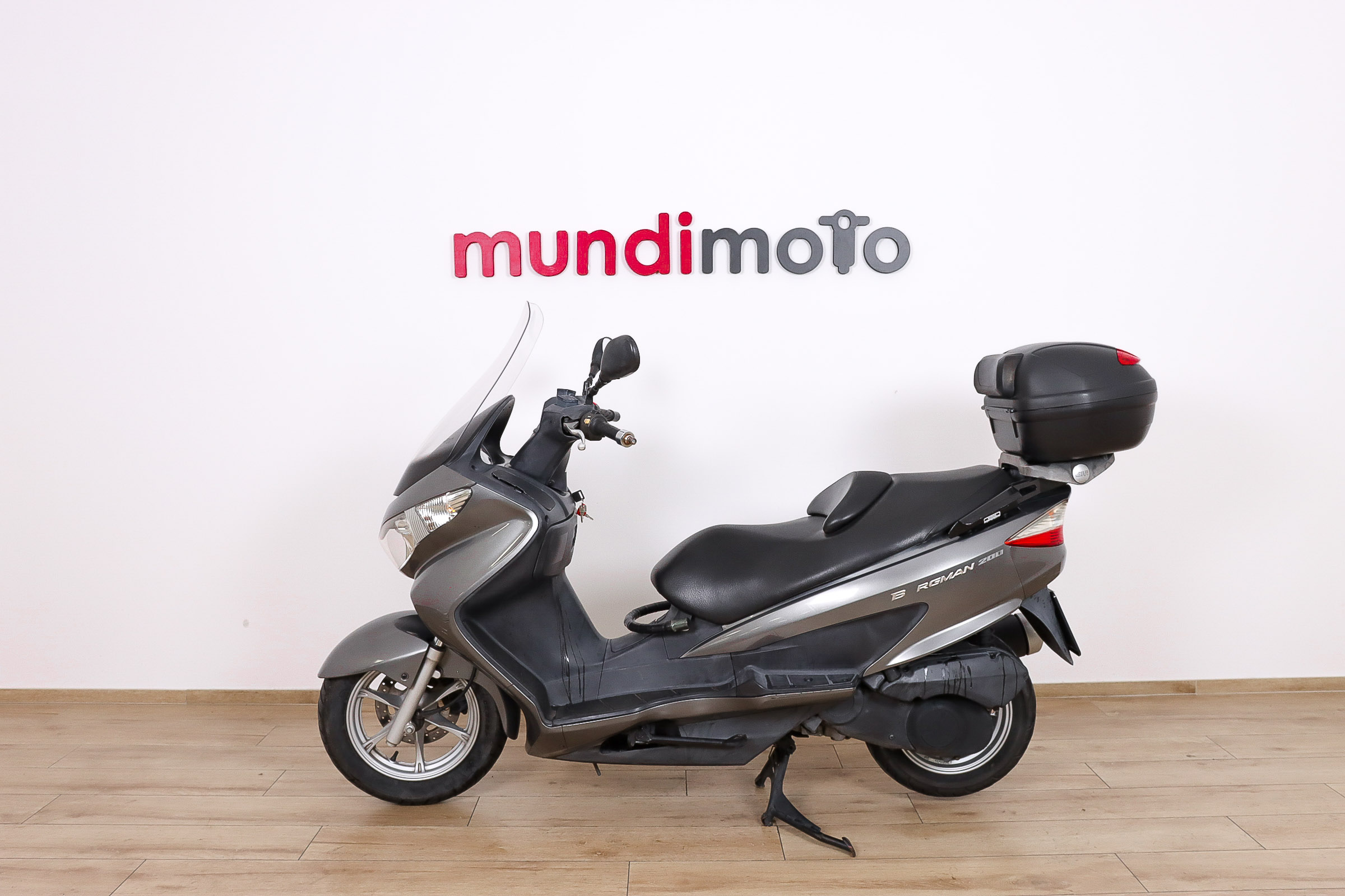 SUZUKI BURGMAN 200SUZUKI6 SUZUKI BURGMAN 200SUZUKI6