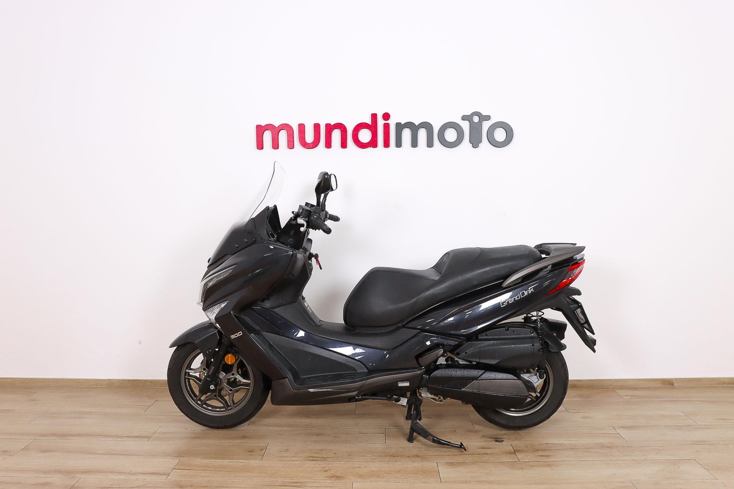 KYMCO Grand Dink 300KYMCO6 KYMCO Grand Dink 300KYMCO6
