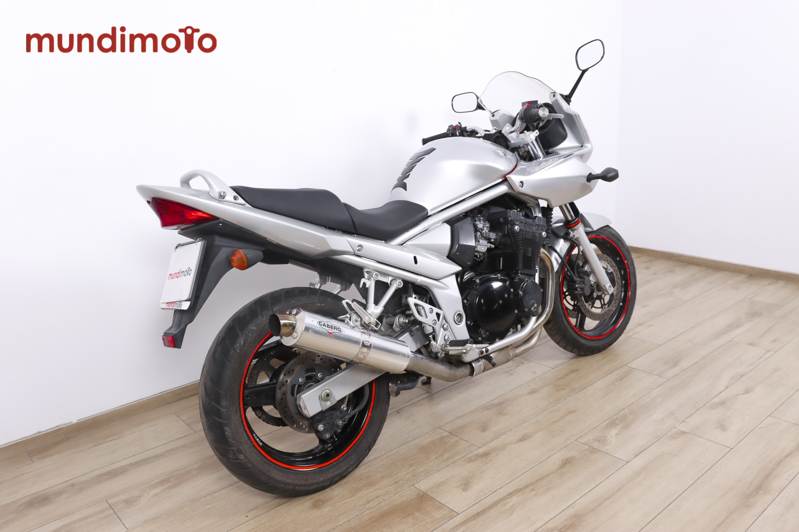 SUZUKI Bandit 650 SSUZUKI2 SUZUKI Bandit 650 SSUZUKI2
