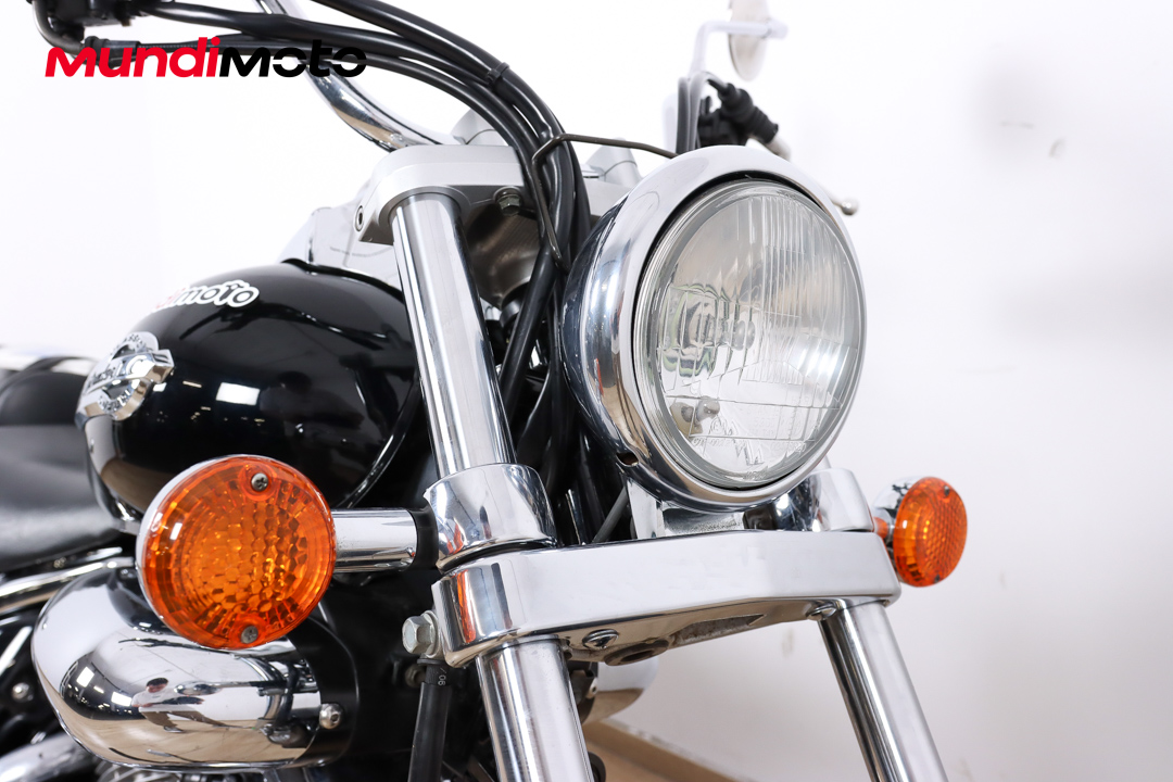 SUZUKI Intruder 250 LCSUZUKI4 SUZUKI Intruder 250 LCSUZUKI4
