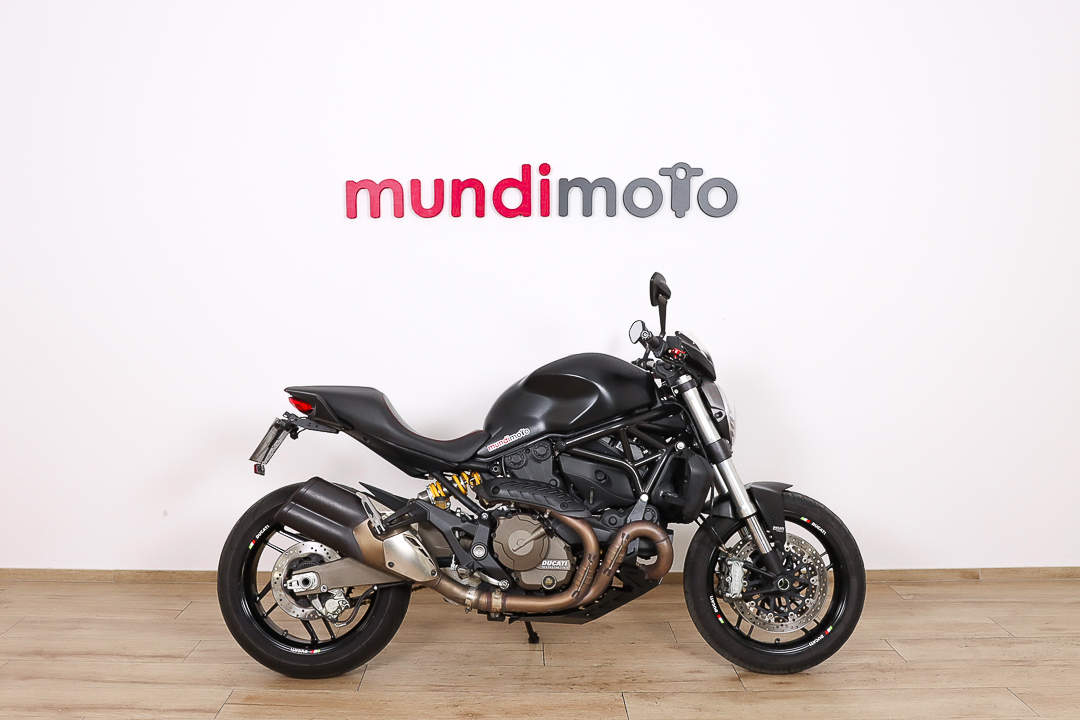 DUCATI Monster 821 DarkDUCATI1 DUCATI Monster 821 DarkDUCATI1