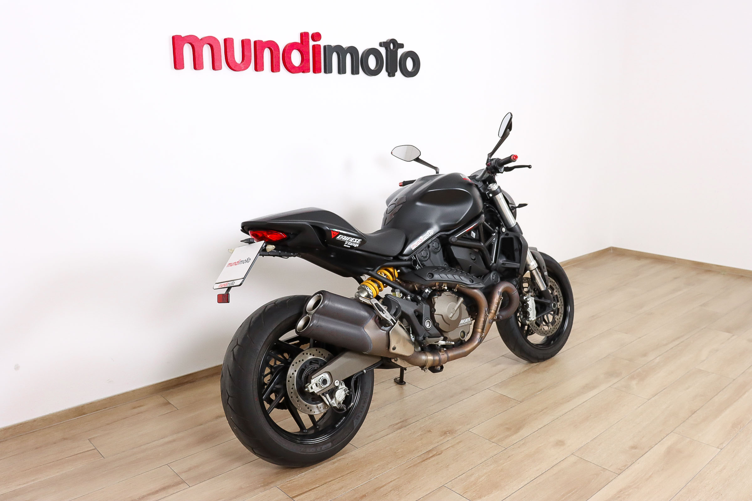 DUCATI Monster 821DUCATI1 DUCATI Monster 821DUCATI1