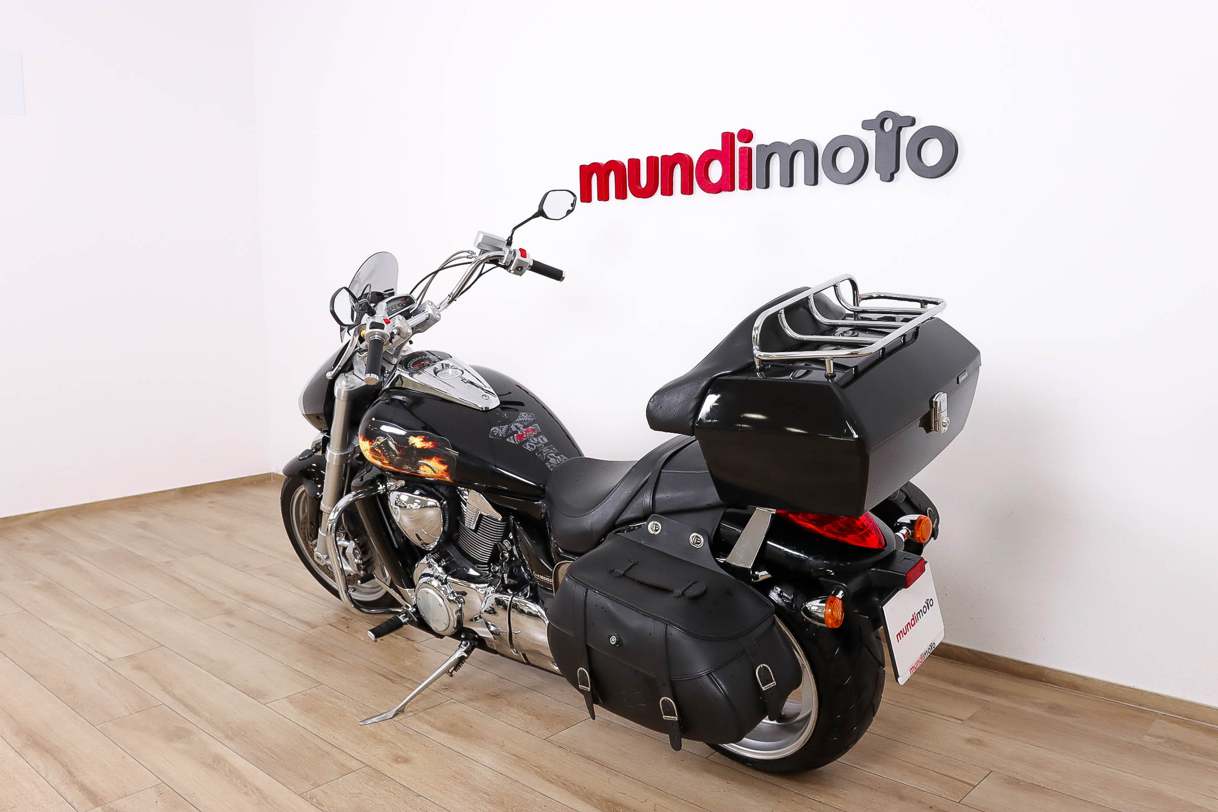 SUZUKI Intruder M1800RSUZUKI9 SUZUKI Intruder M1800RSUZUKI9