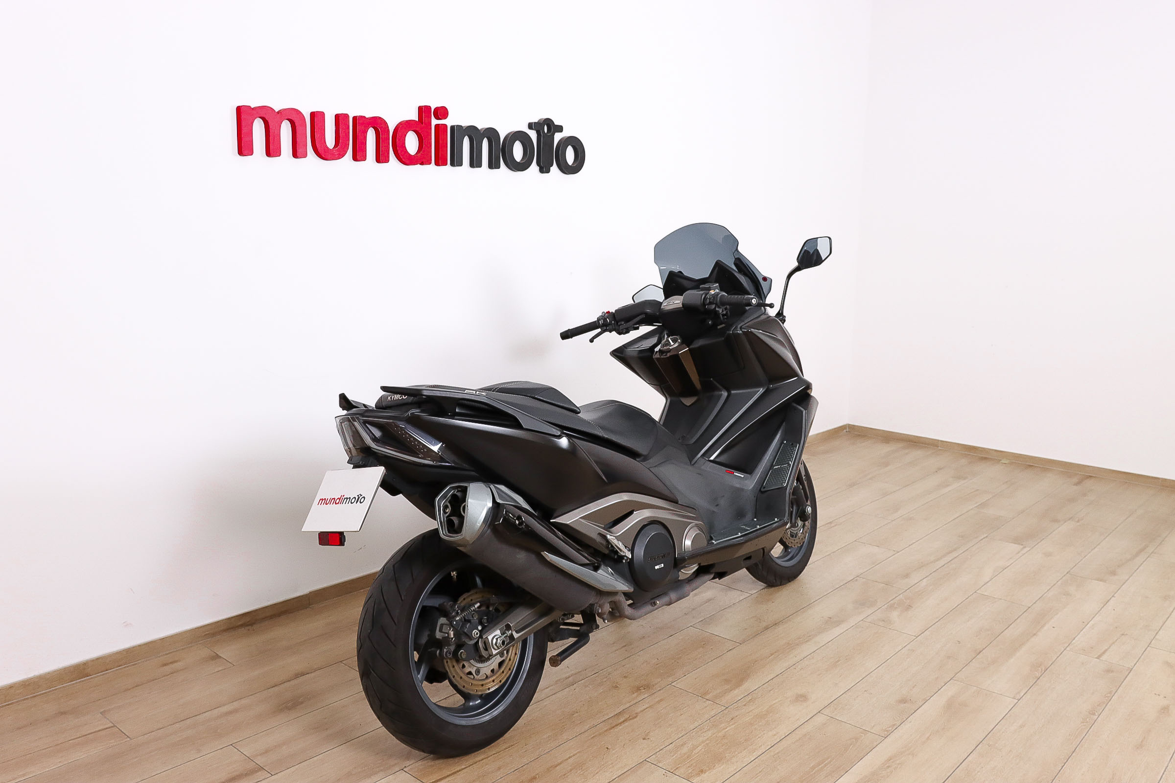 KYMCO AK 550KYMCO1 KYMCO AK 550KYMCO1