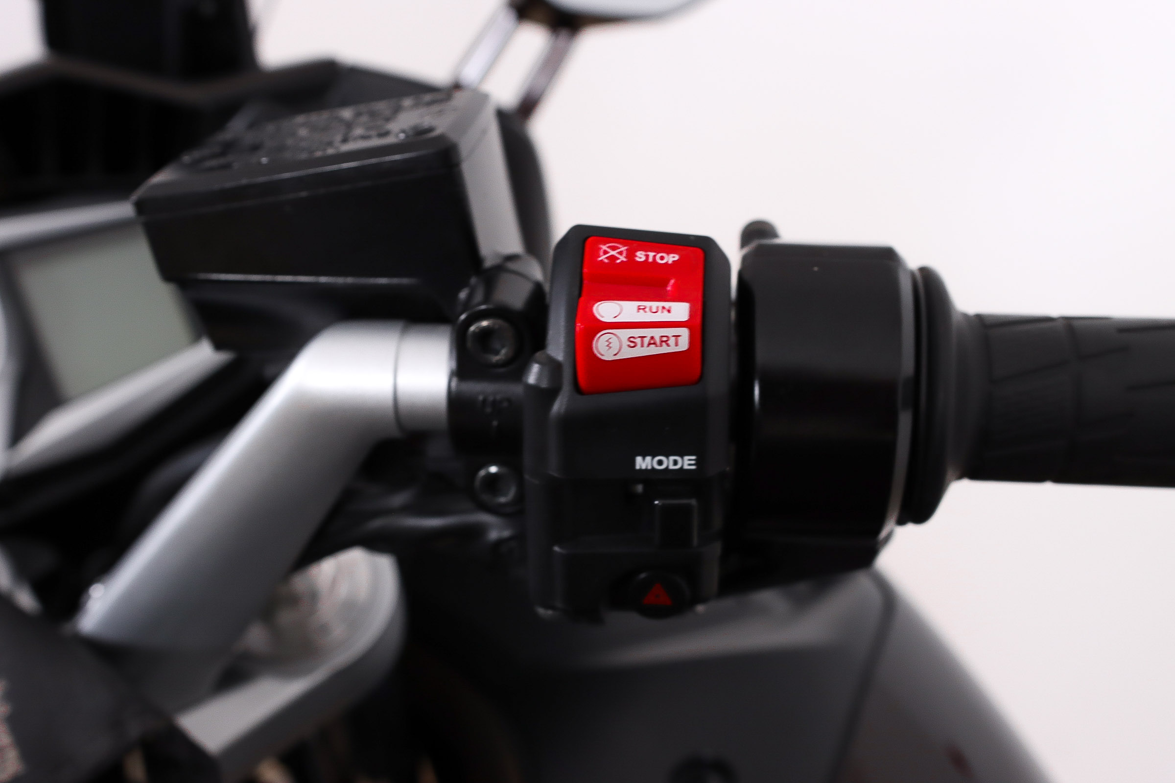 YAMAHA FJR 1300 AYAMAHA13 YAMAHA FJR 1300 AYAMAHA13