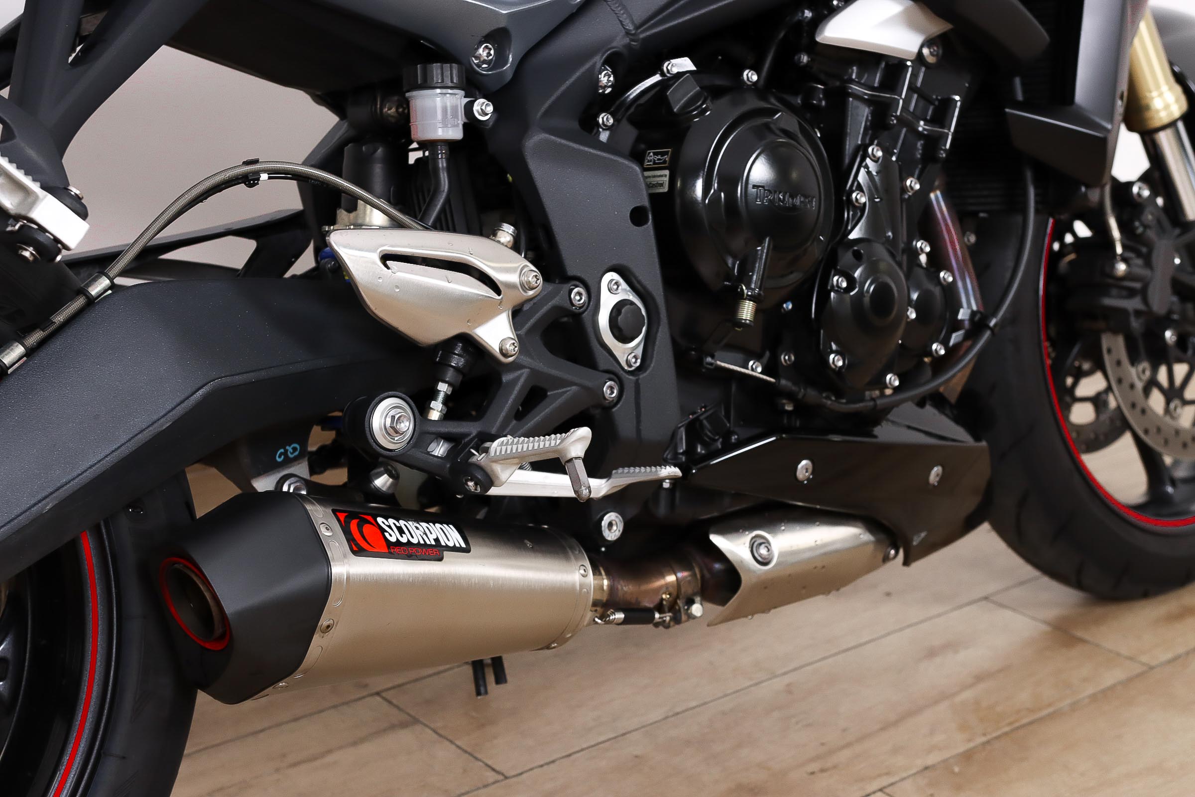TRIUMPH STREET TRIPLE 660TRIUMPH4 TRIUMPH STREET TRIPLE 660TRIUMPH4