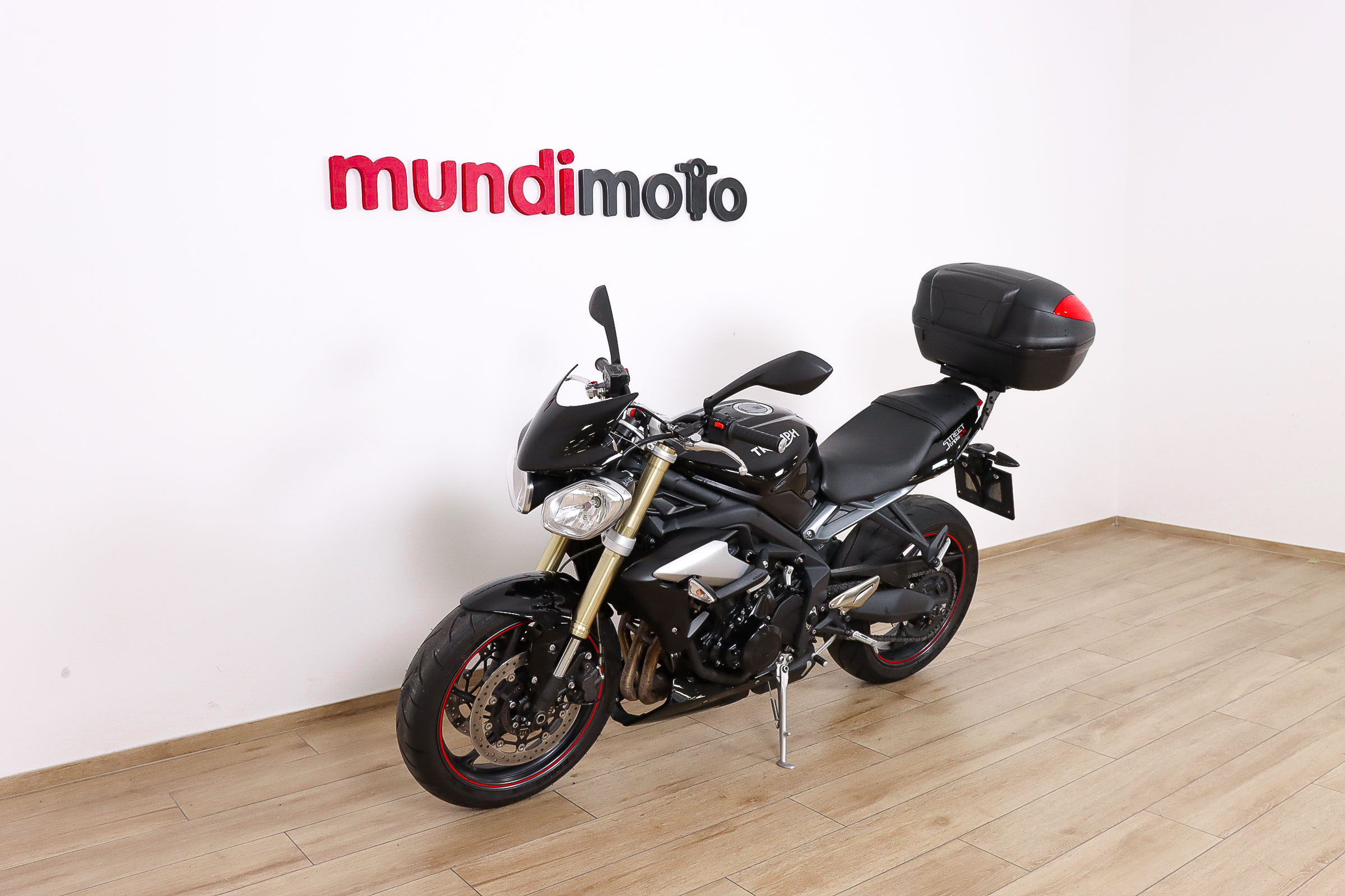 TRIUMPH STREET TRIPLE 660TRIUMPH10 TRIUMPH STREET TRIPLE 660TRIUMPH10