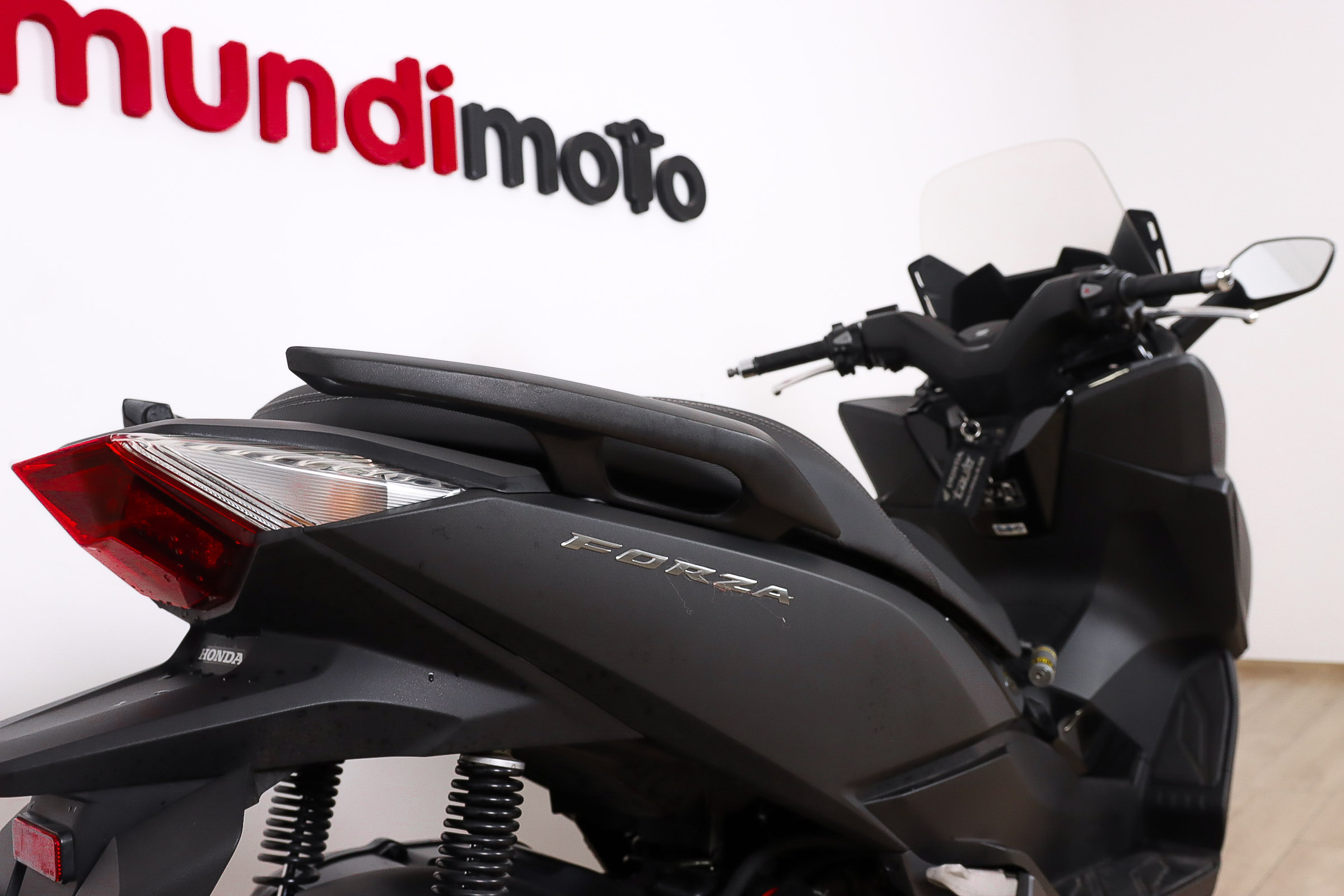 HONDA Forza 125HONDA4 HONDA Forza 125HONDA4
