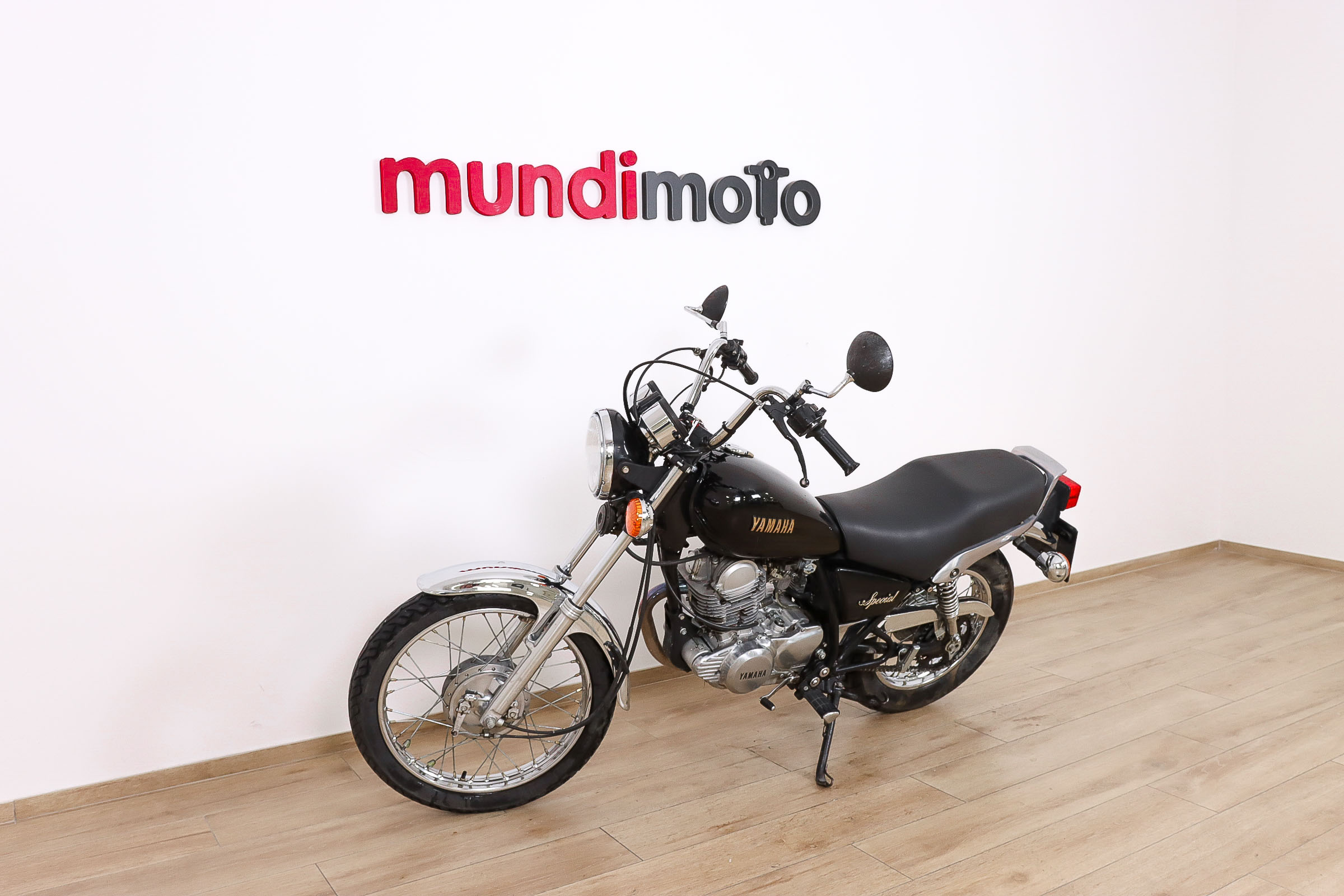 YAMAHA SR 250 SpecialYAMAHA8 YAMAHA SR 250 SpecialYAMAHA8