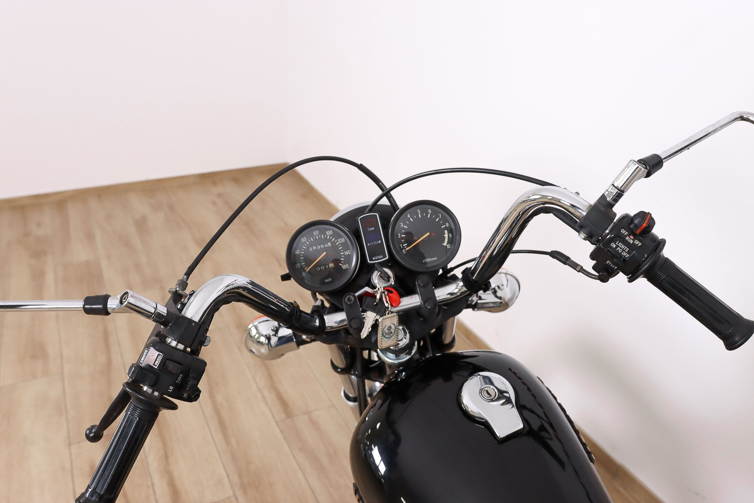YAMAHA SR 250 SpecialYAMAHA10 YAMAHA SR 250 SpecialYAMAHA10