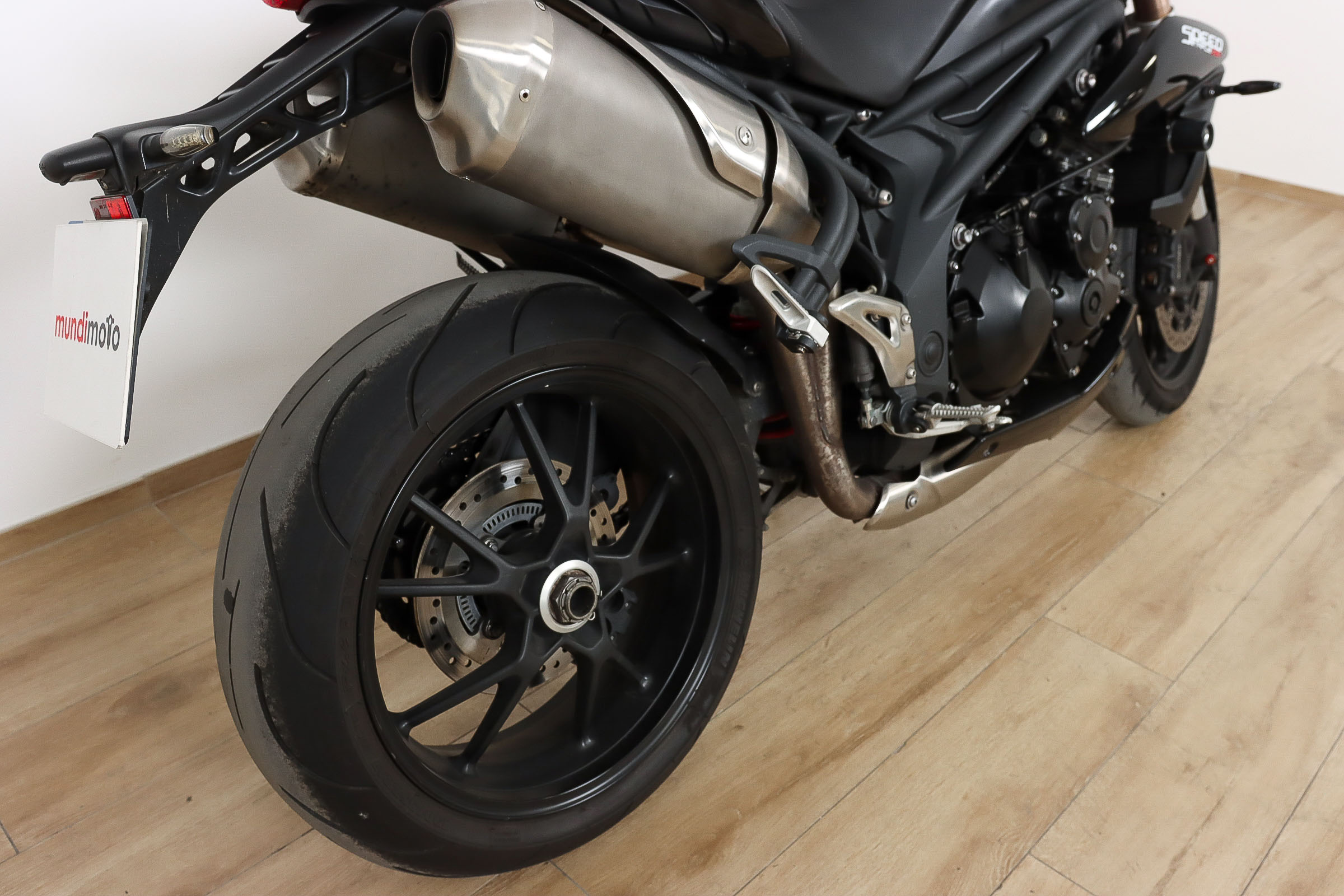 TRIUMPH SPEED TRIPLETRIUMPH7 TRIUMPH SPEED TRIPLETRIUMPH7
