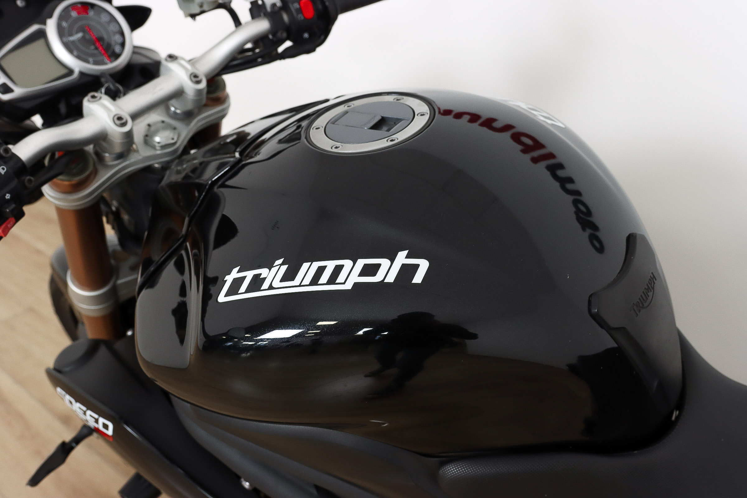 TRIUMPH SPEED TRIPLETRIUMPH11 TRIUMPH SPEED TRIPLETRIUMPH11