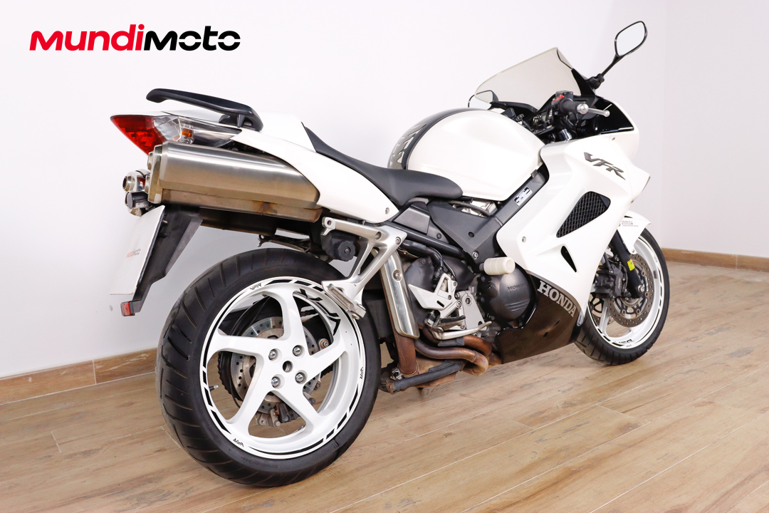 HONDA VFR 800 FIHONDA2 HONDA VFR 800 FIHONDA2