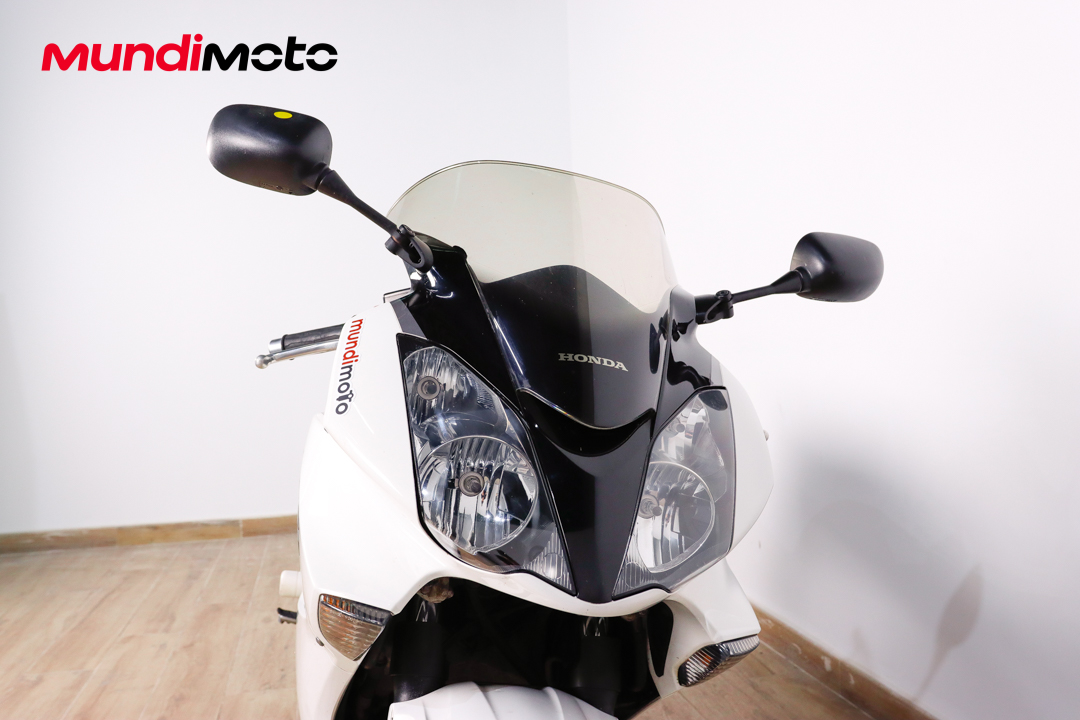 HONDA VFR 800 FIHONDA4 HONDA VFR 800 FIHONDA4
