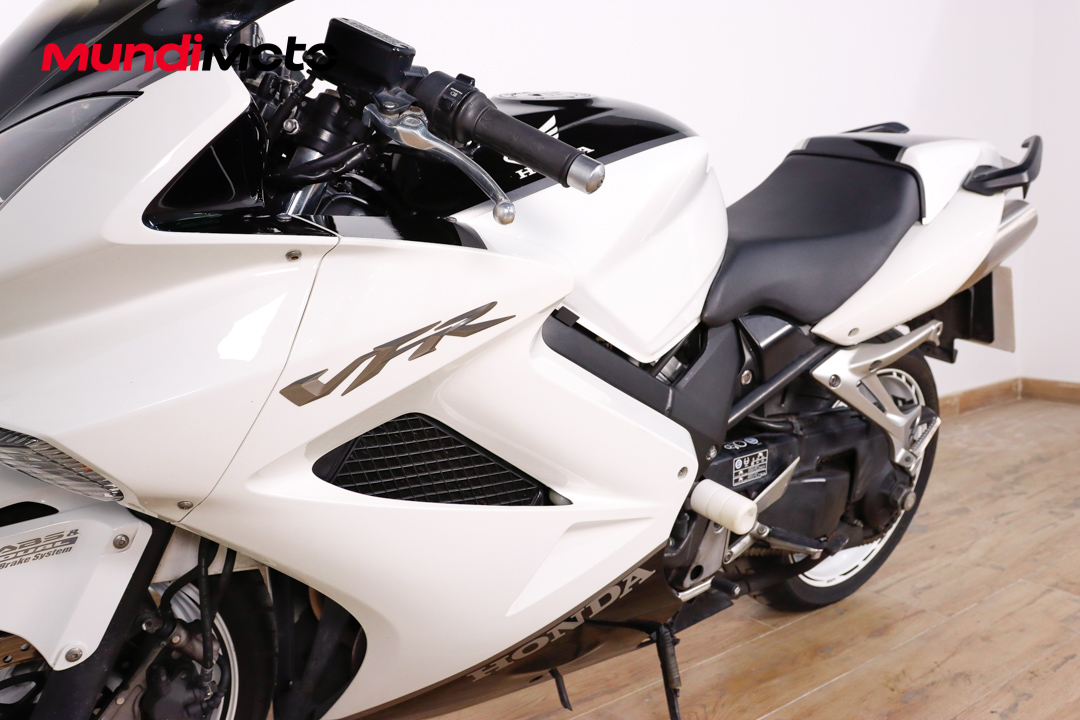 HONDA VFR 800 FIHONDA8 HONDA VFR 800 FIHONDA8