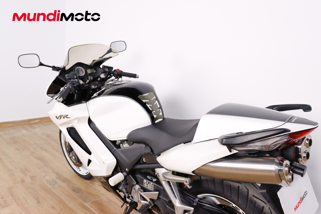 HONDA VFR 800 FIHONDA9 HONDA VFR 800 FIHONDA9