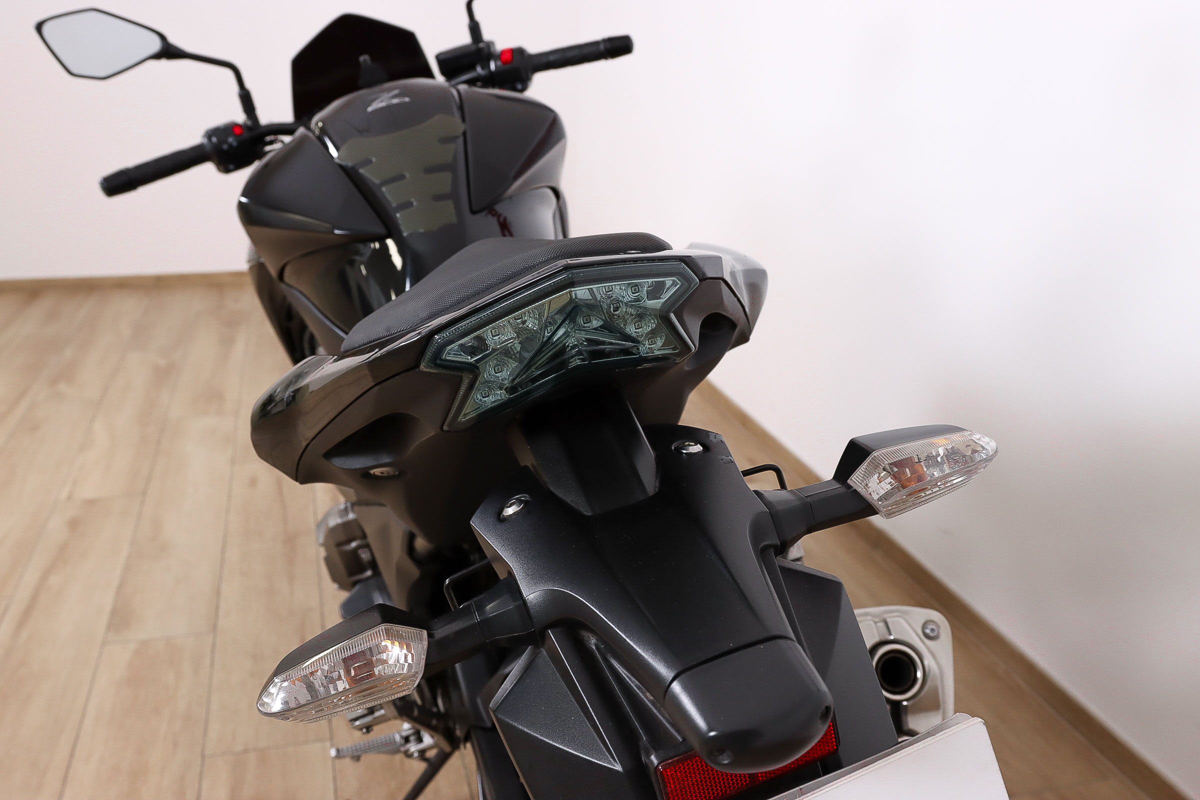 KAWASAKI Z 800KAWASAKI10 KAWASAKI Z 800KAWASAKI10