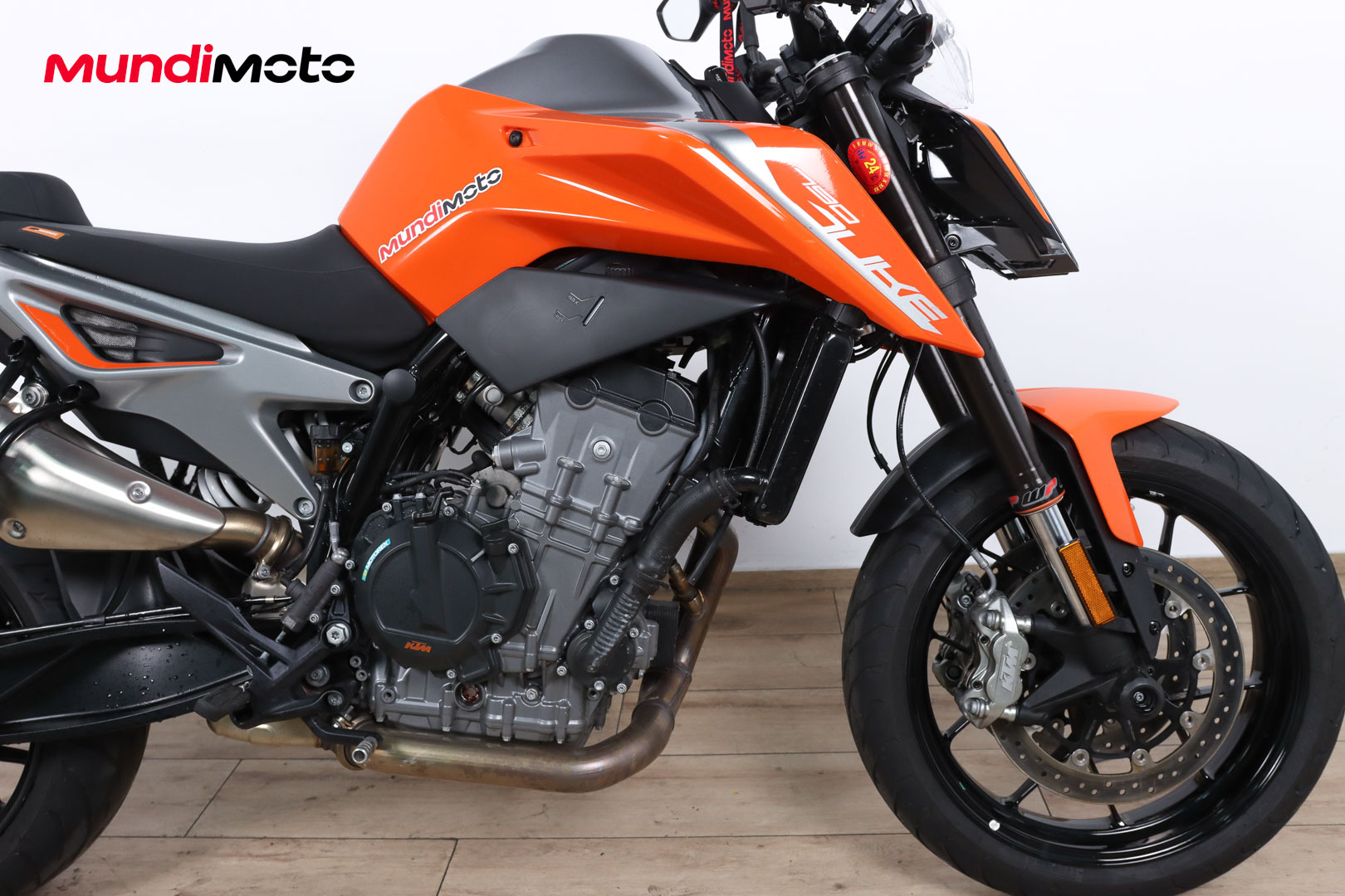 KTM 790 DukeKTM4 KTM 790 DukeKTM4