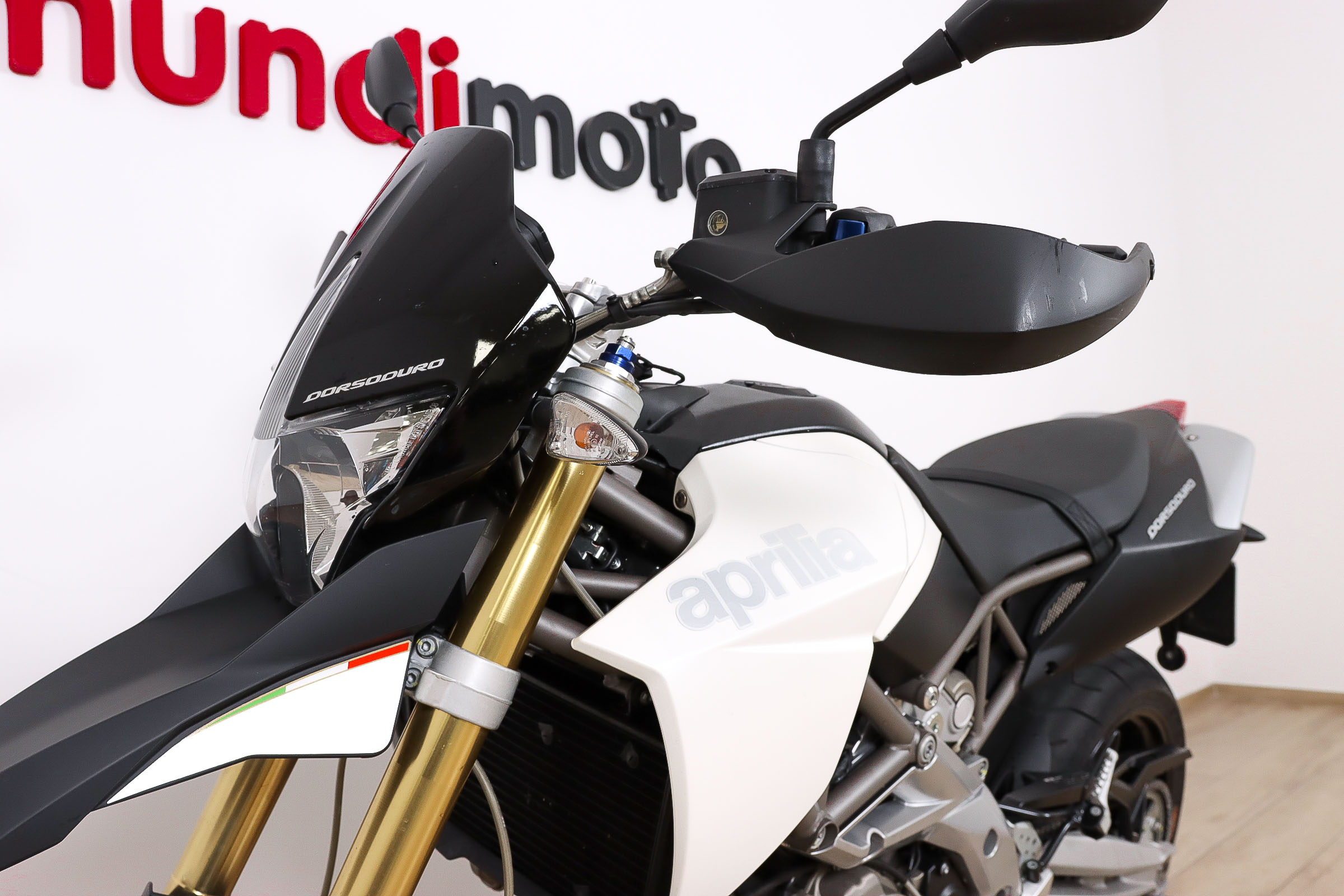 APRILIA Dorsoduro 750APRILIA10 APRILIA Dorsoduro 750APRILIA10