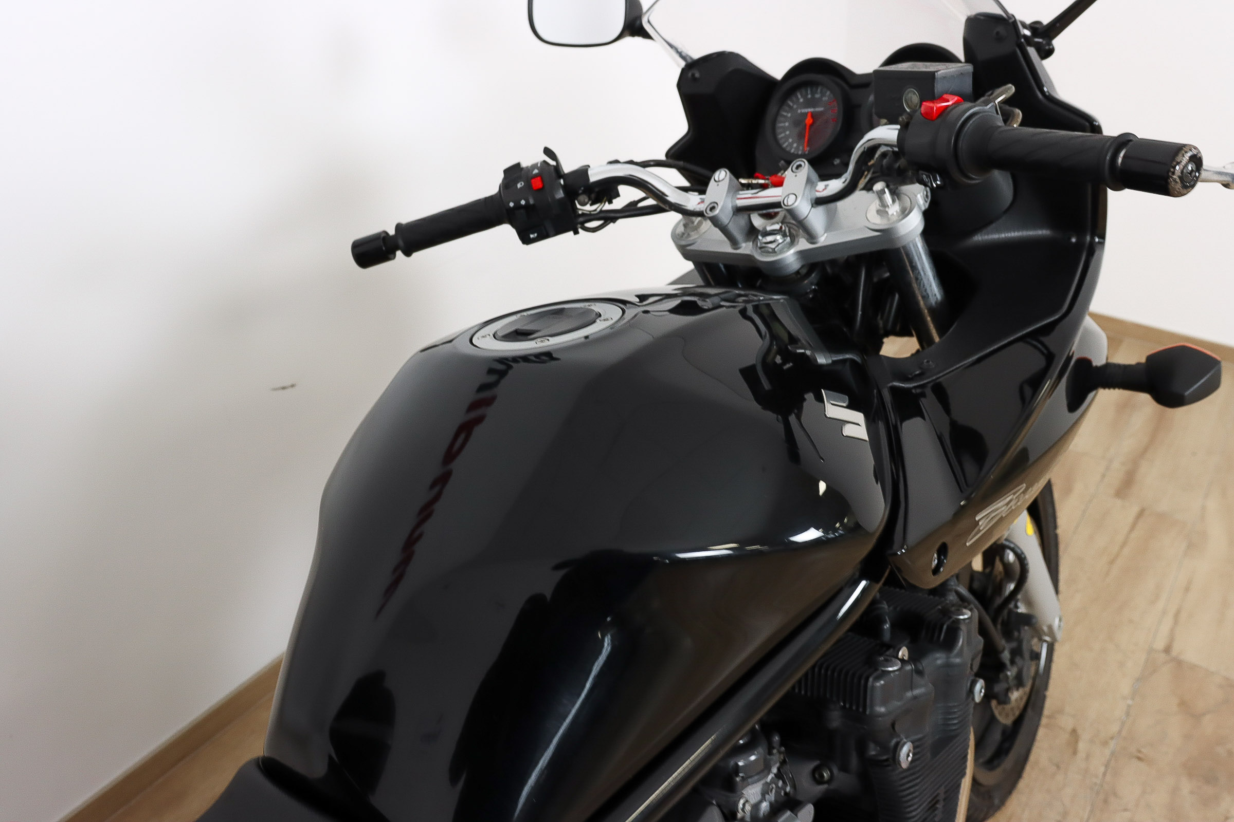 SUZUKI GSF Bandit 650 SSUZUKI4 SUZUKI GSF Bandit 650 SSUZUKI4