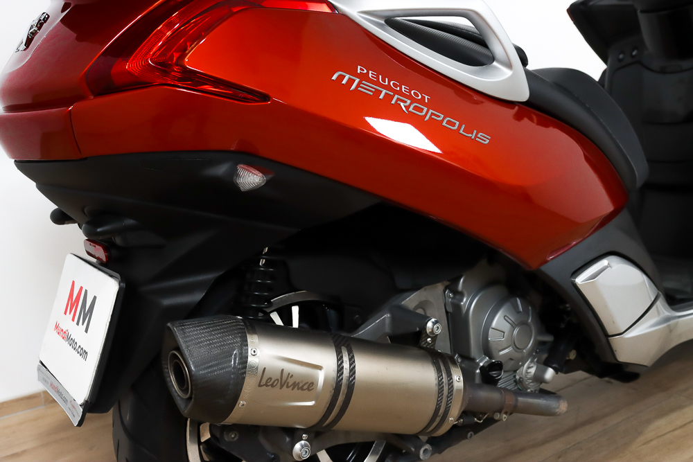 PEUGEOT Metropolis 400 promoPEUGEOT6 PEUGEOT Metropolis 400 promoPEUGEOT6