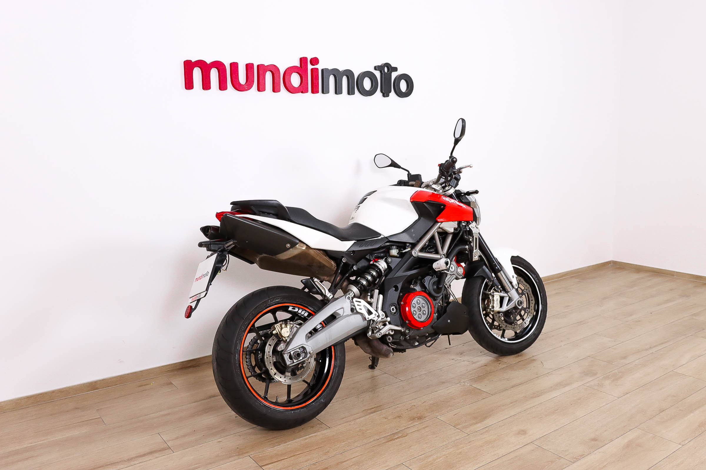 APRILIA Shiver 750APRILIA3 APRILIA Shiver 750APRILIA3