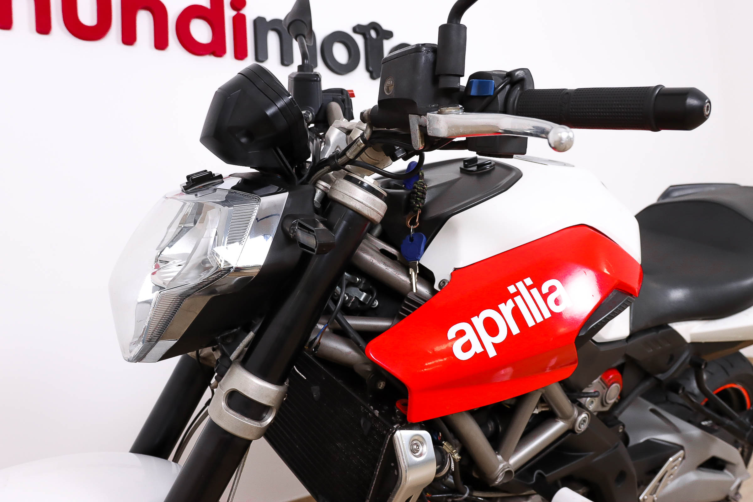APRILIA Shiver 750APRILIA13 APRILIA Shiver 750APRILIA13