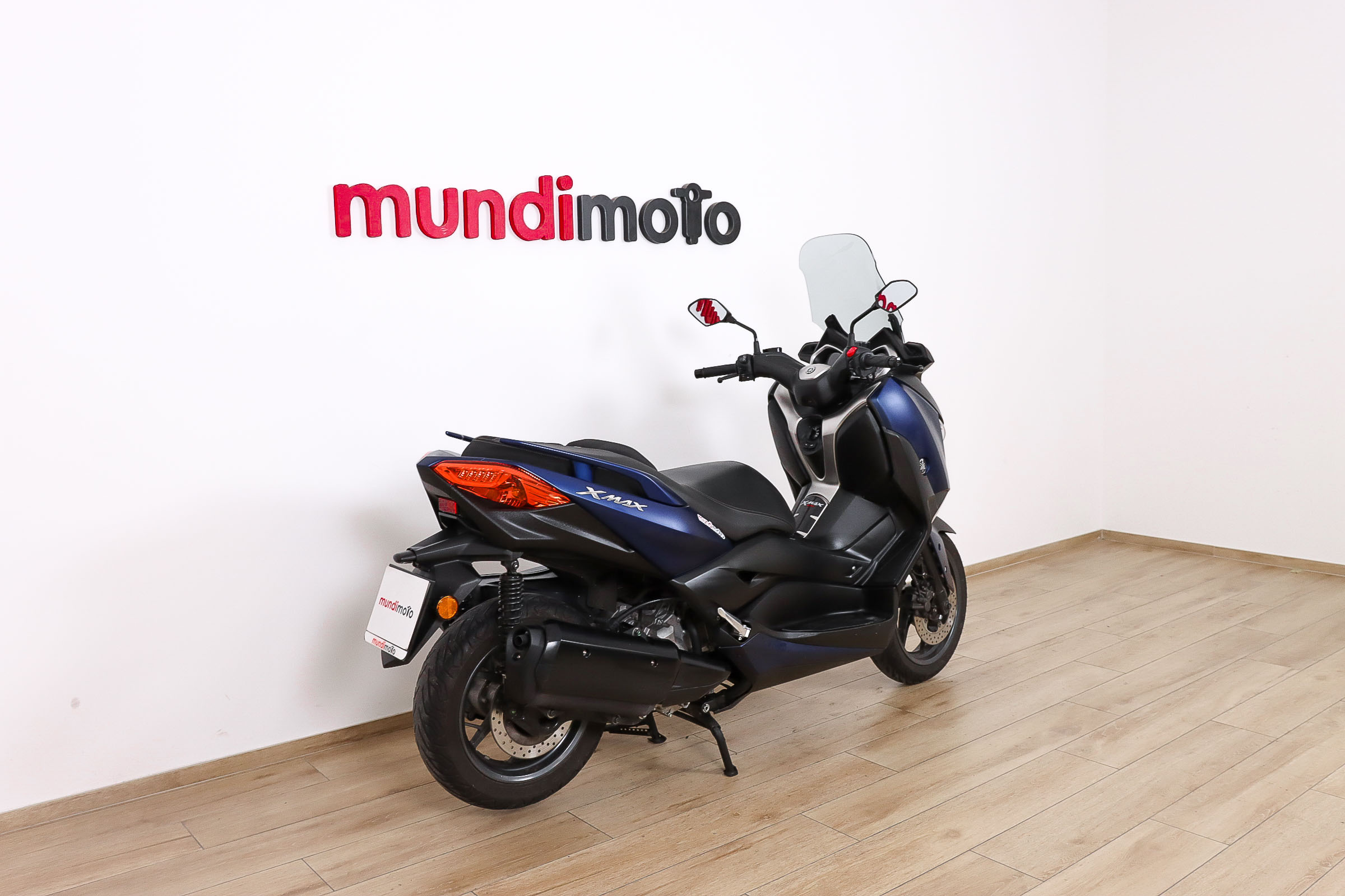YAMAHA X-MAX 300YAMAHA2 YAMAHA X-MAX 300YAMAHA2