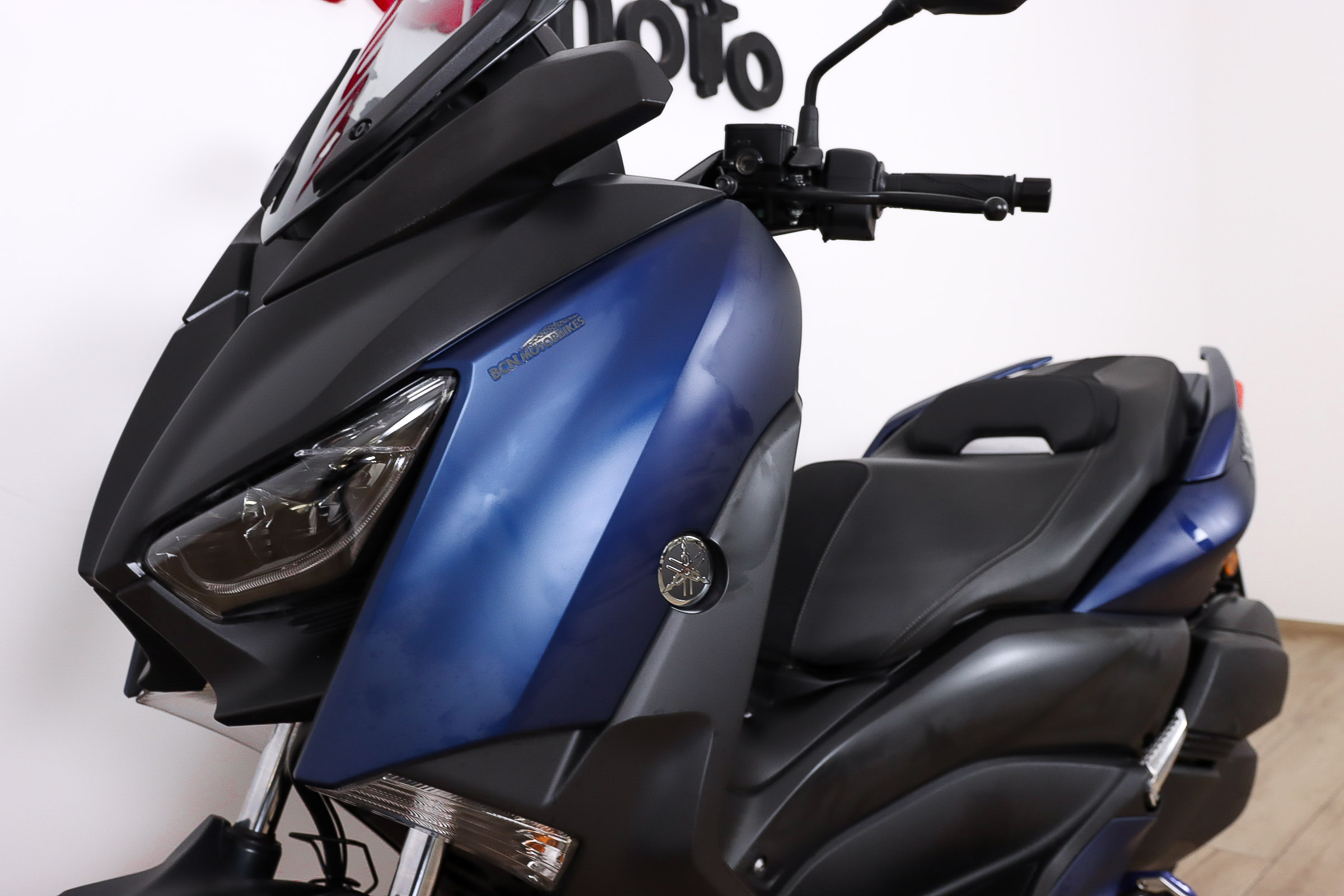 YAMAHA X-MAX 300YAMAHA9 YAMAHA X-MAX 300YAMAHA9
