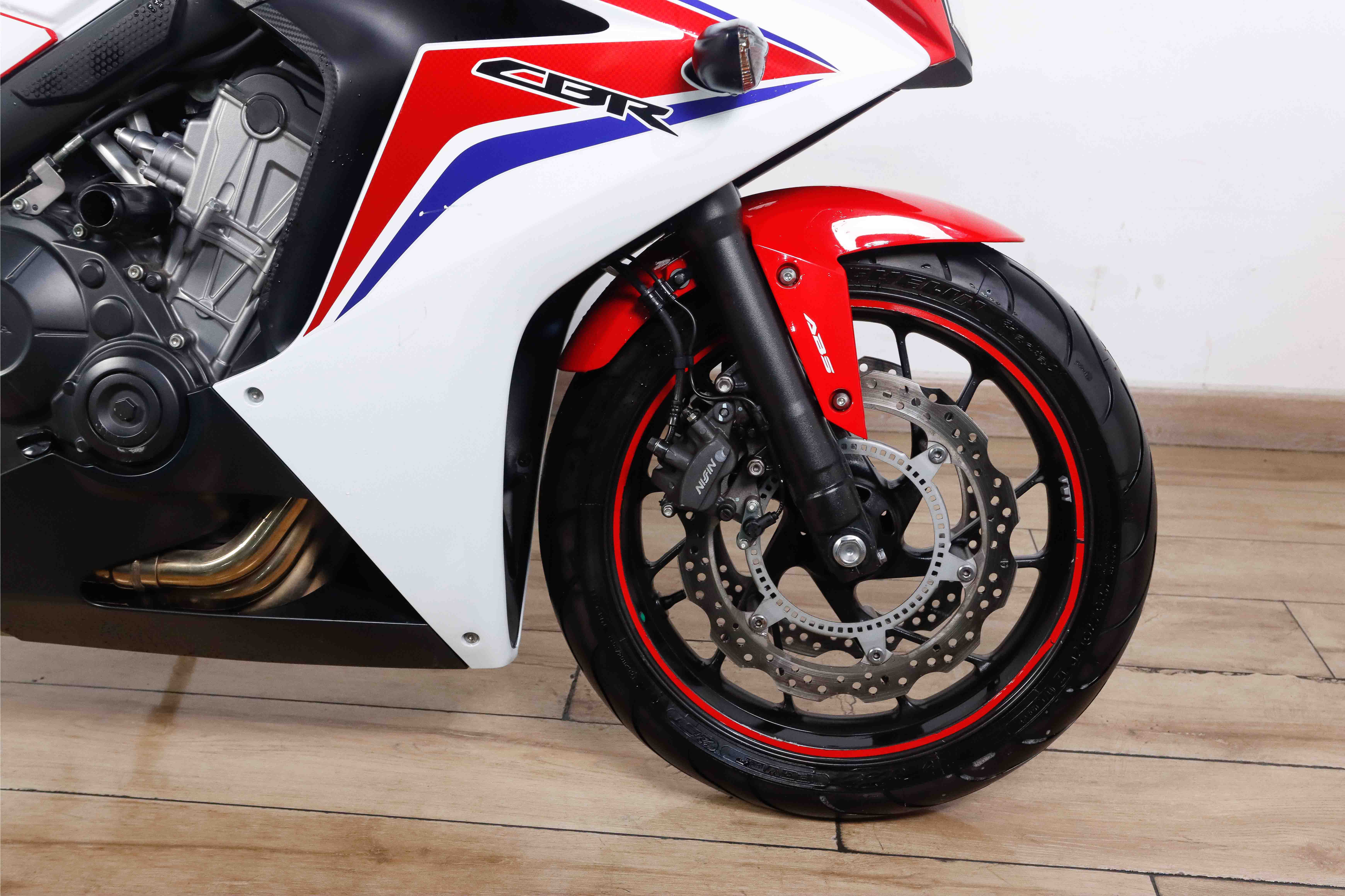 HONDA CBR 650FHONDA11 HONDA CBR 650FHONDA11