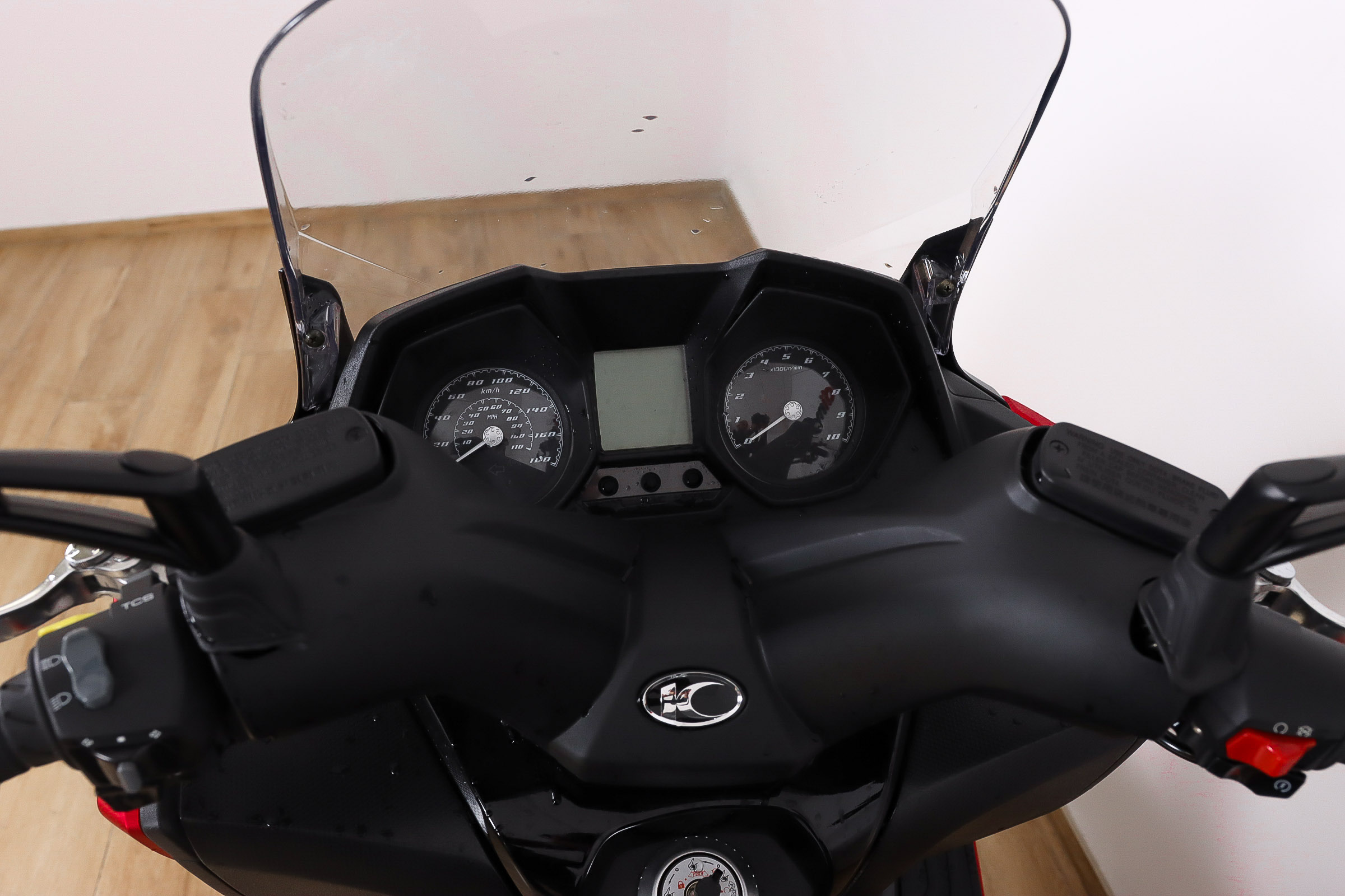 KYMCO Super Dink 350i promoKYMCO10 KYMCO Super Dink 350i promoKYMCO10