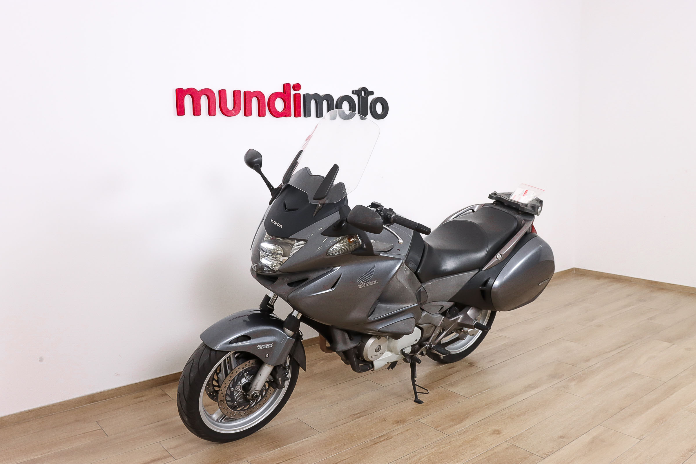 HONDA NT 700 DEAUVILLEHONDA7 HONDA NT 700 DEAUVILLEHONDA7